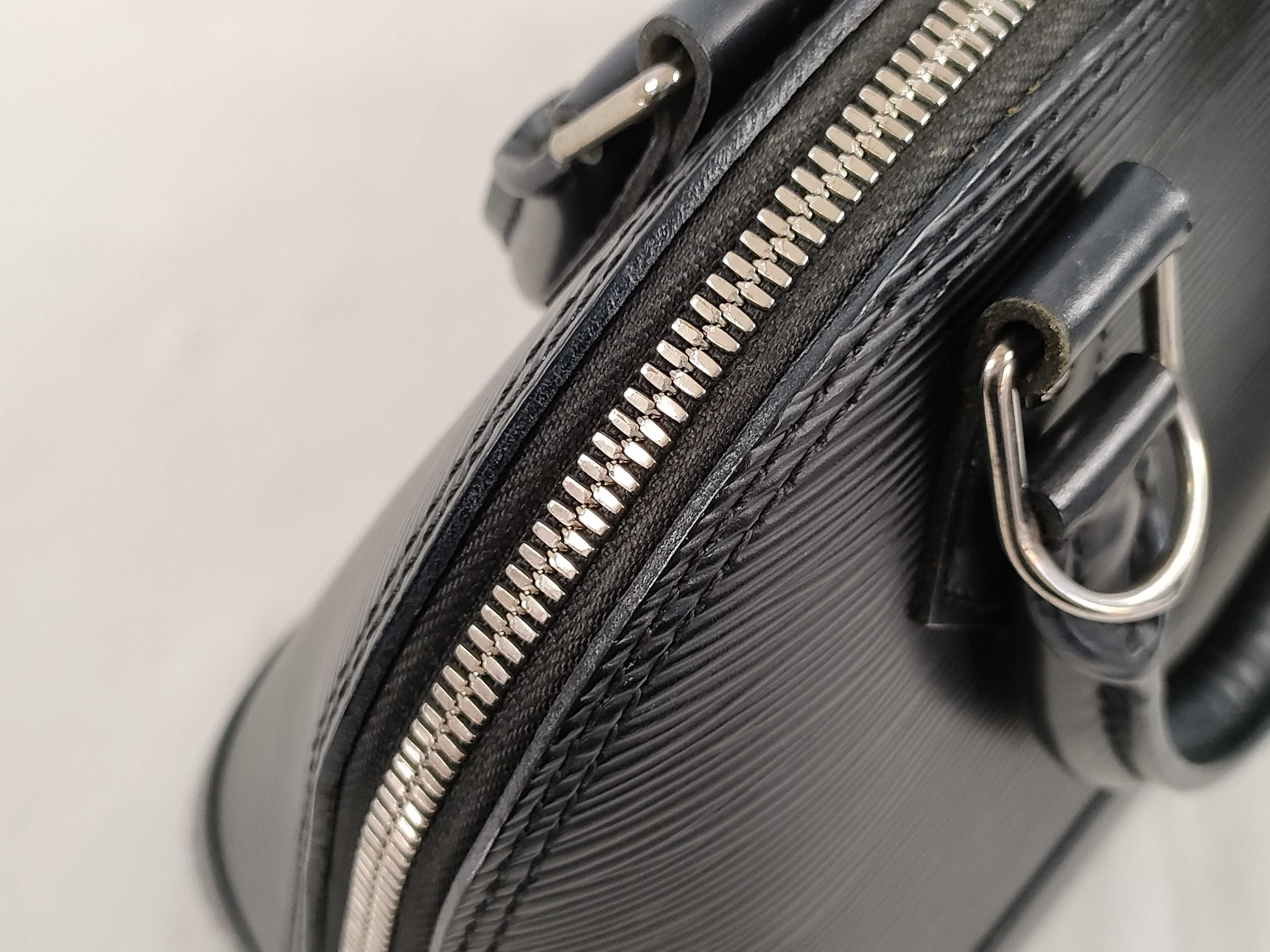 Epi Leather Alma BB Shoulder Bag Handbag — view 9