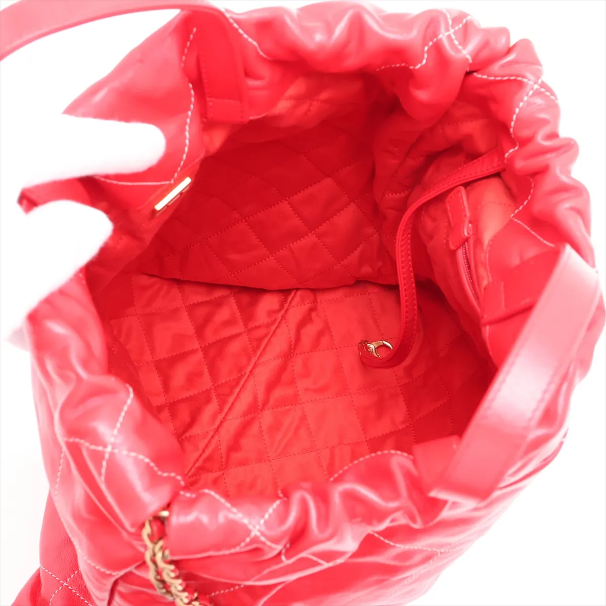 22 Backpack Shiny Calfskin Chain Backpack Red Gold Hardware UL9L7088 Random Plate — view 9
