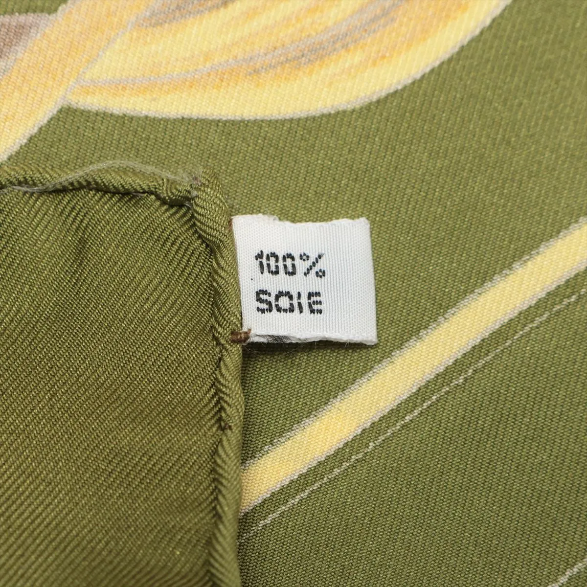 Carre 90 Couronnes Crown Scarf Silk Green Thread Fuzzing Thread — view 7