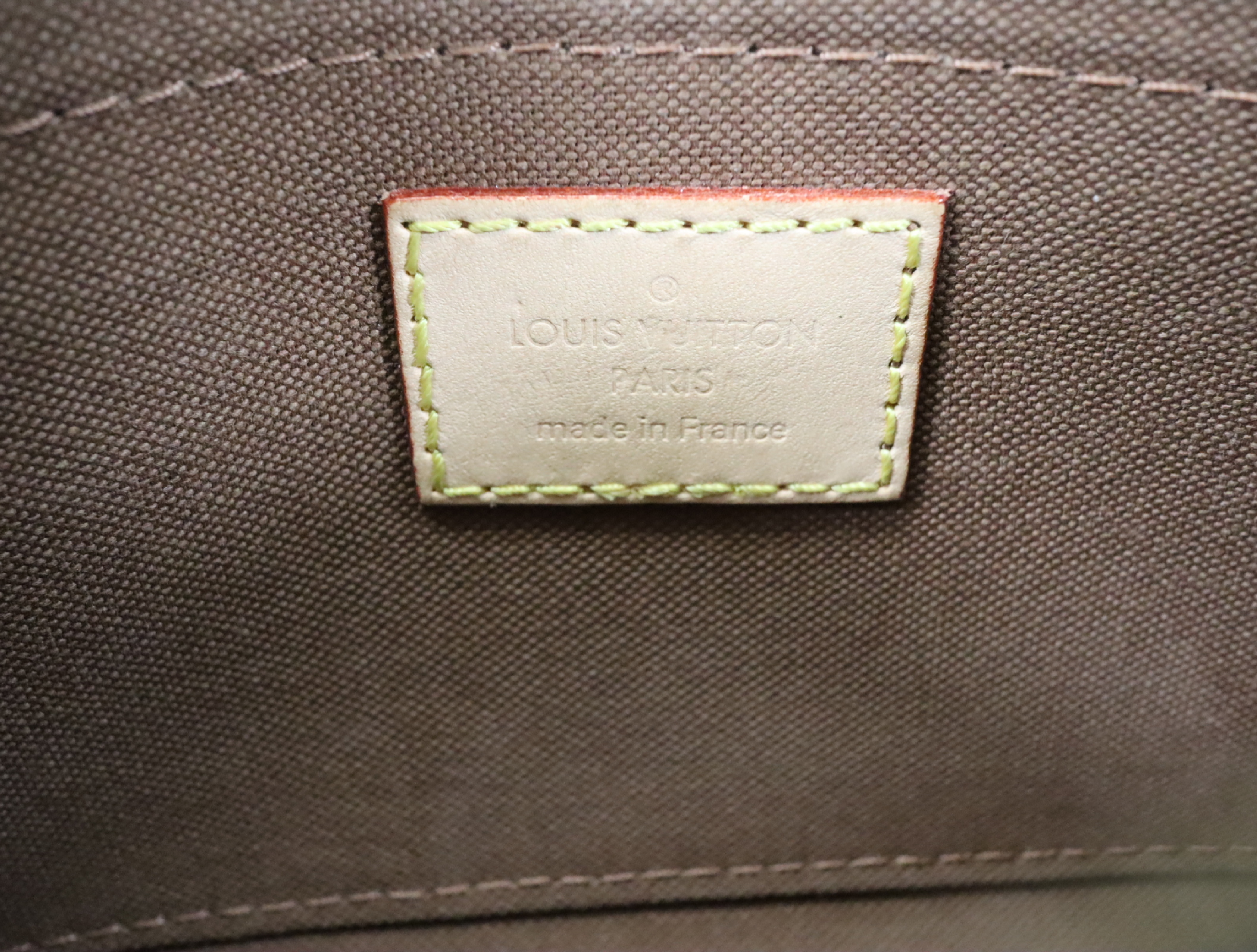 Monogram Multipochette Accessoires M44813 Shoulder Bag (RFID detected) — view 14