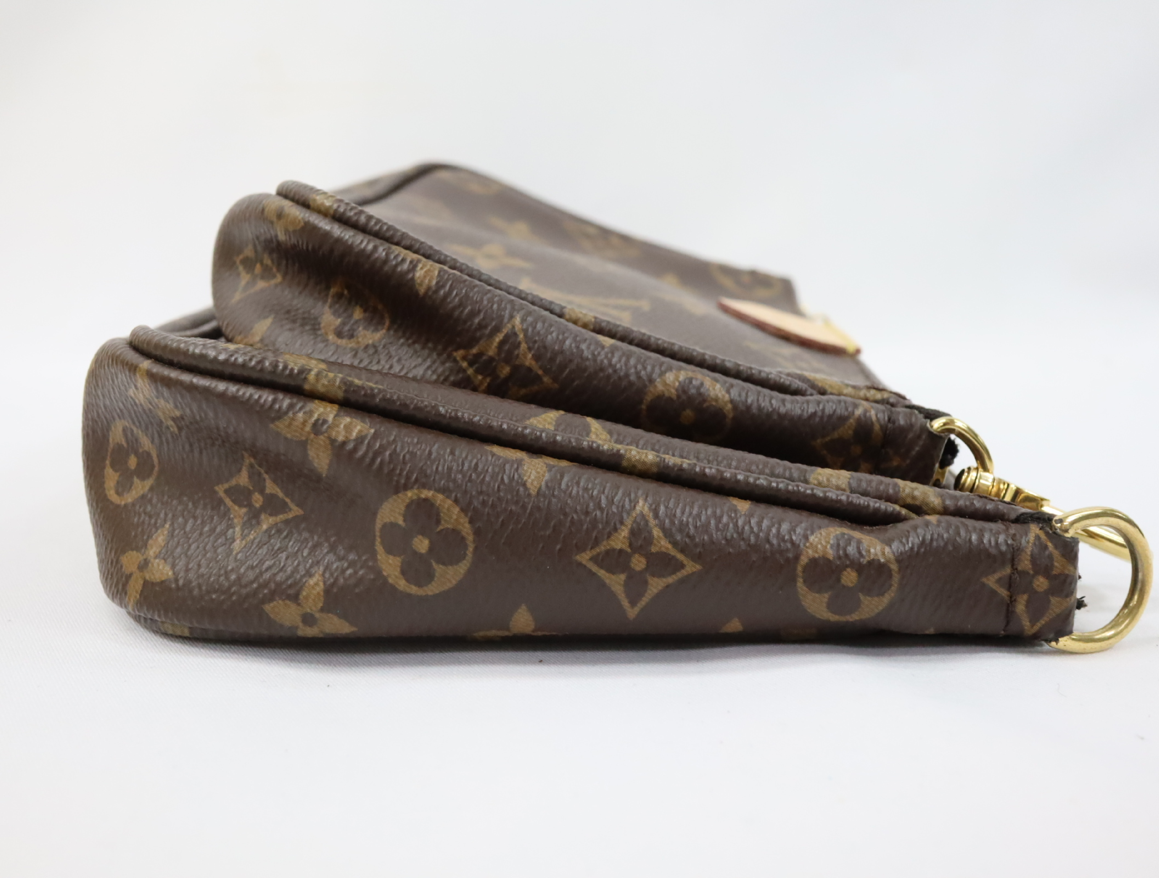 Monogram Multipochette Accessoires M44813 Shoulder Bag (RFID detected) — view 4