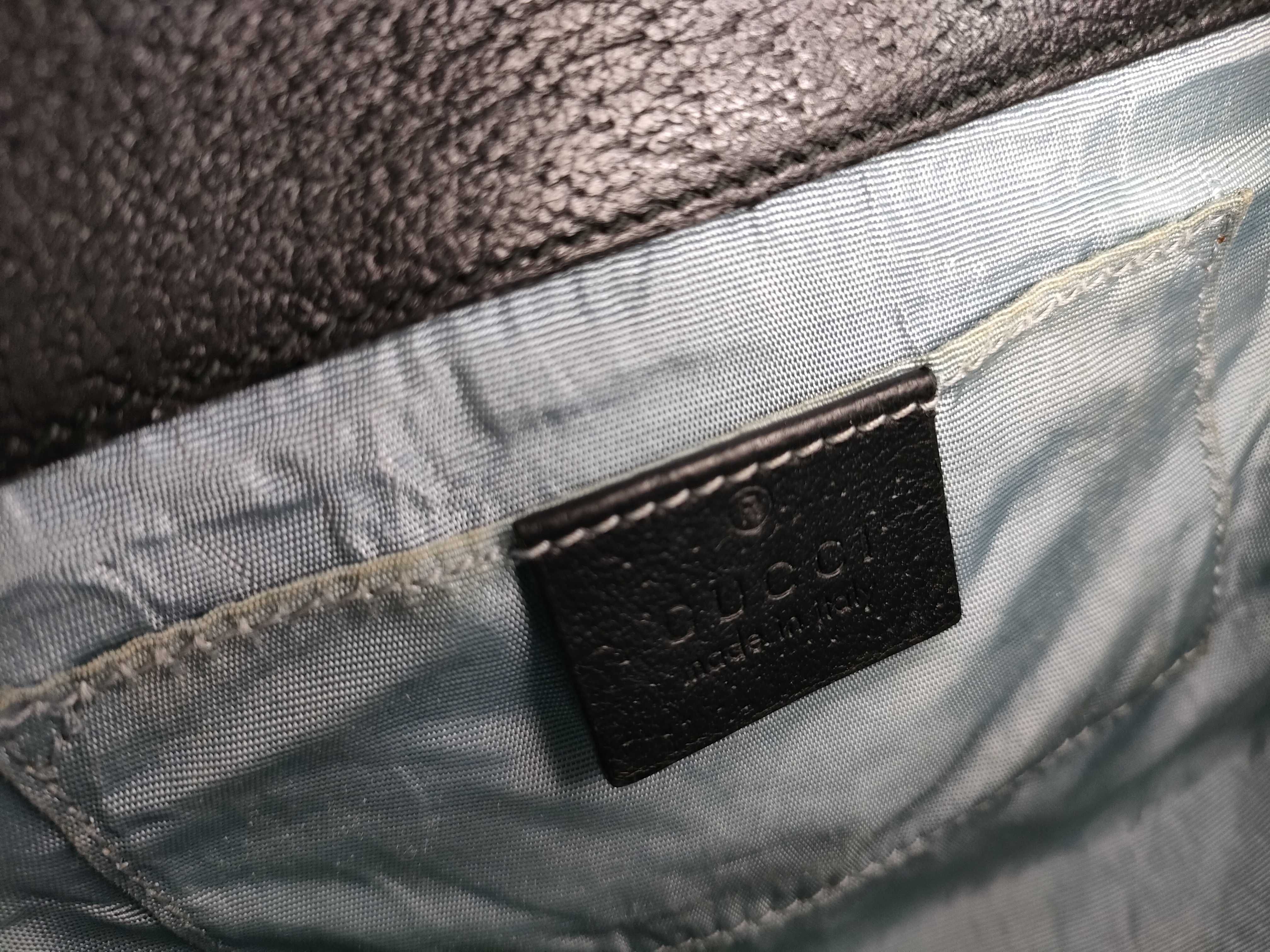 Padlock Shoulder Bag — view 11