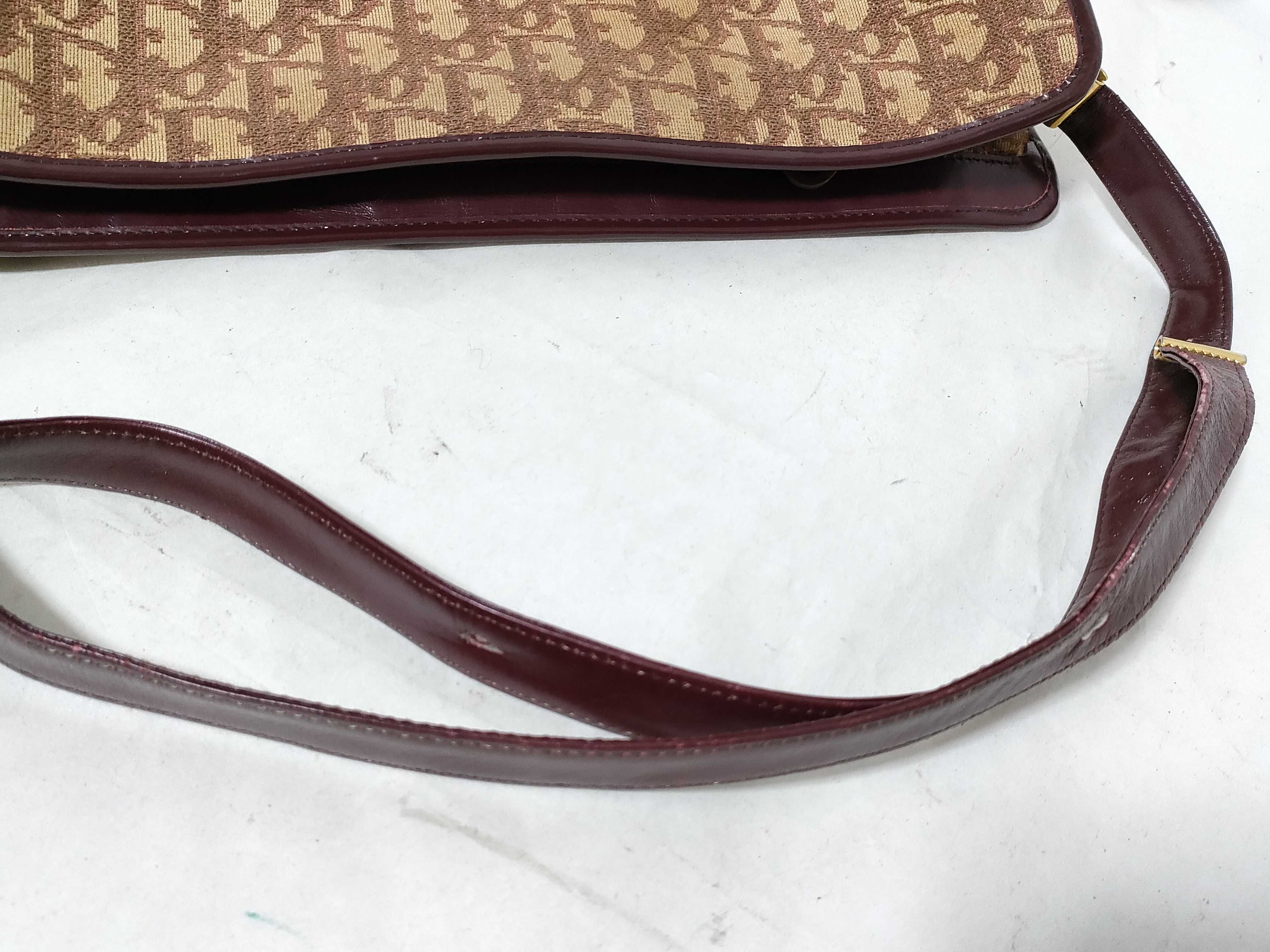 Trotter Shoulder Bag Vintage Shoulder Bag — view 3