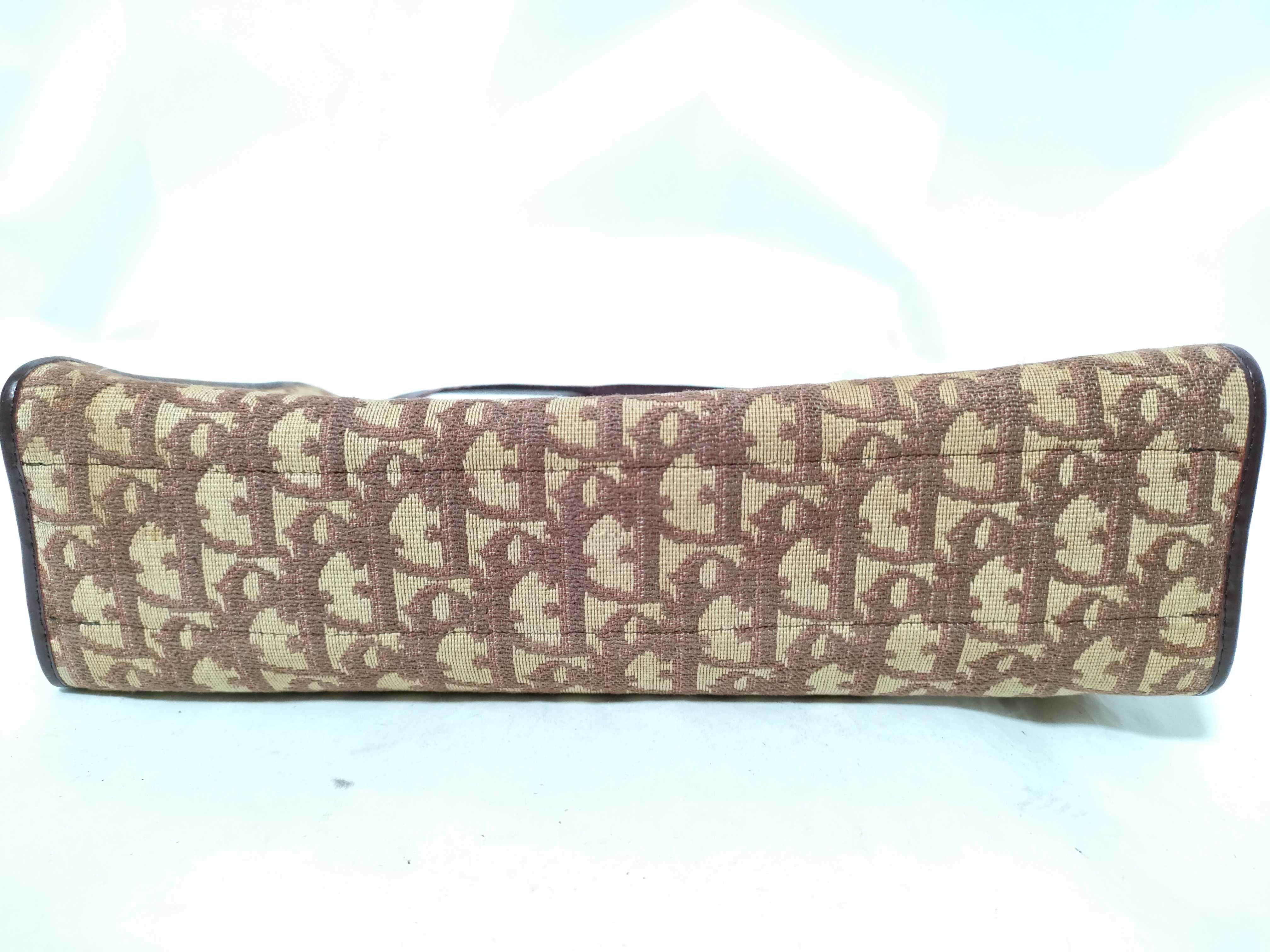 Trotter Shoulder Bag Vintage Shoulder Bag — view 7