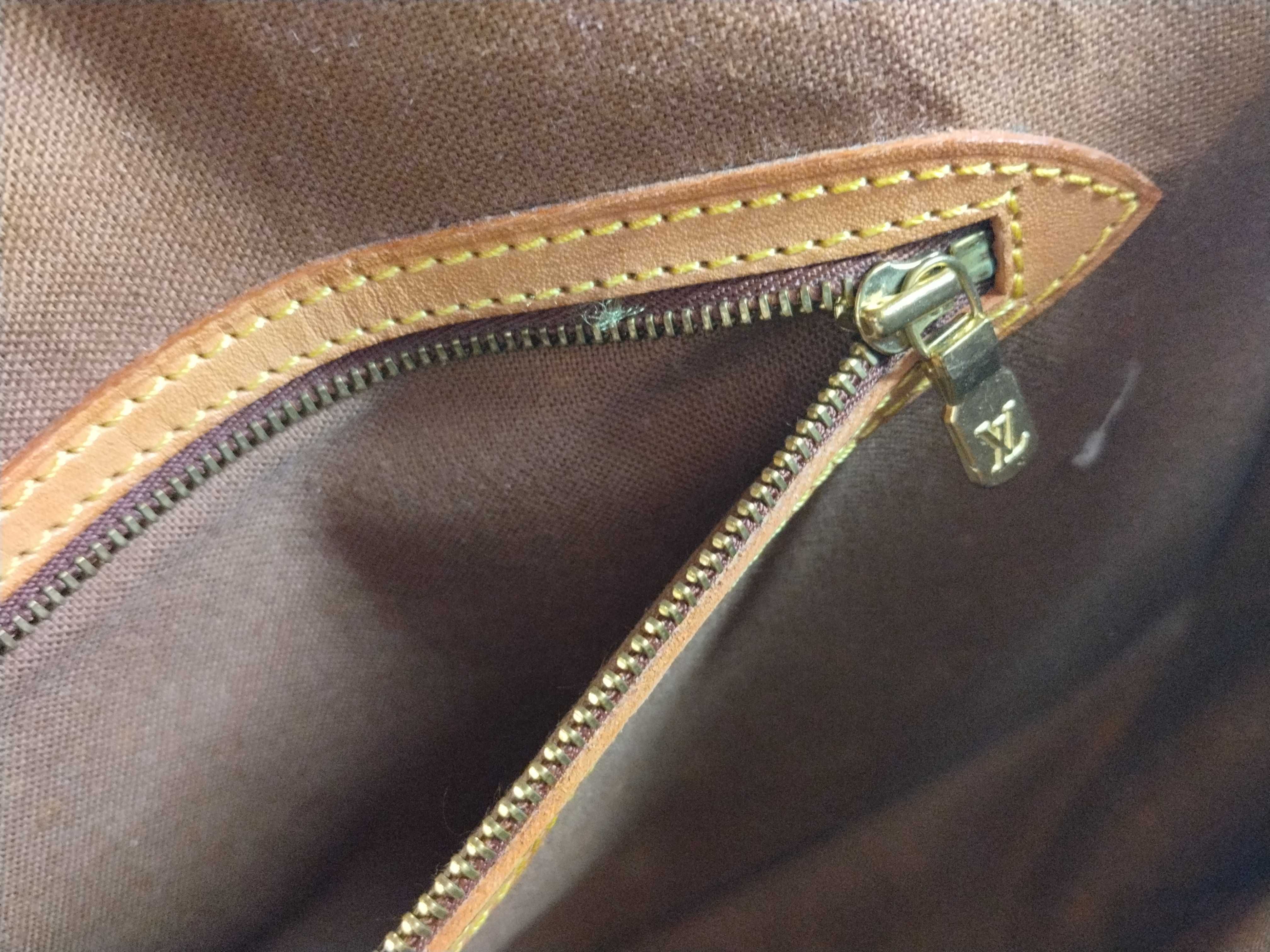 Monogram Gibeciere MM M42247 AR1900 Brown Shoulder Bag — view 12