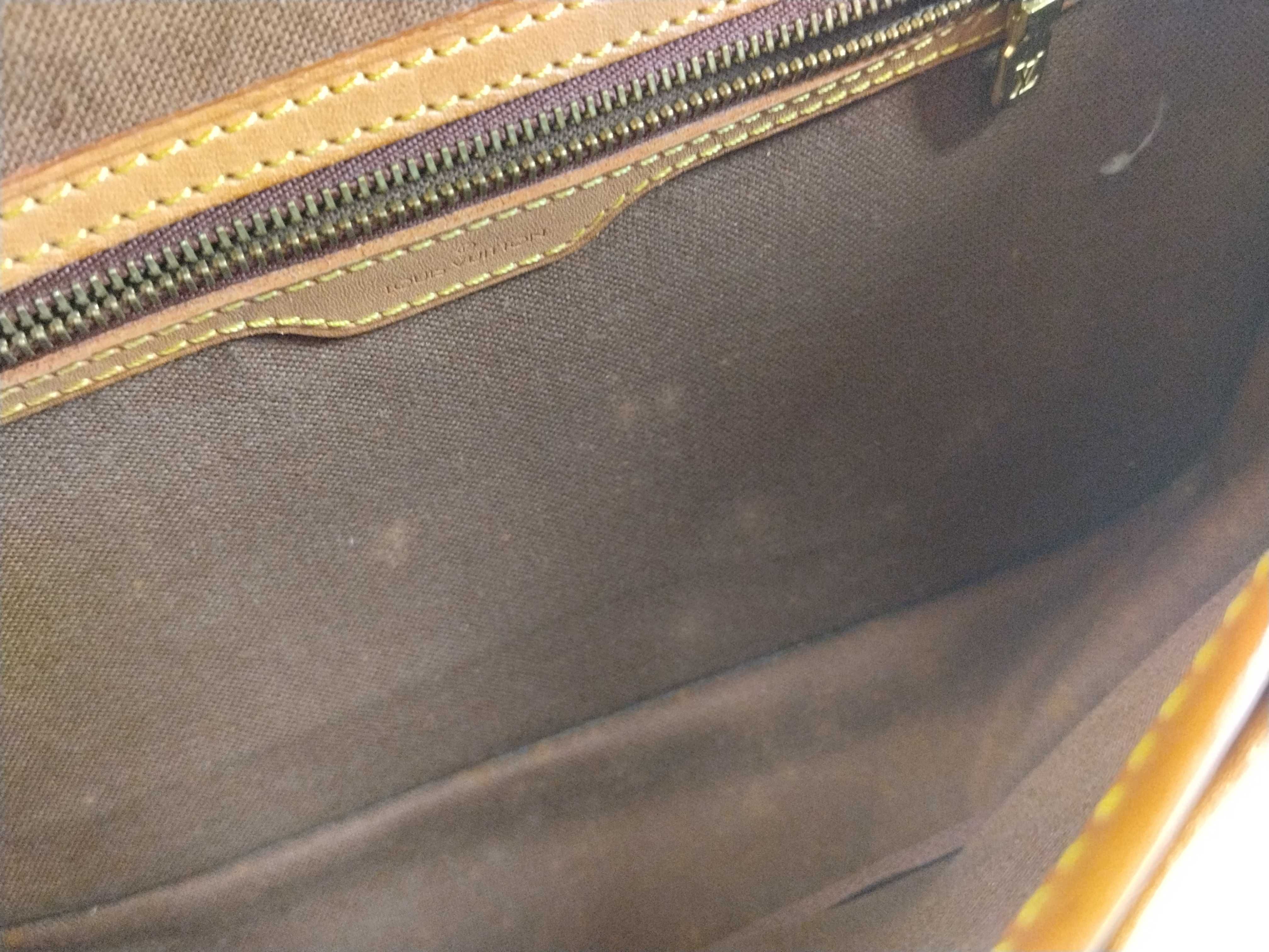 Monogram Gibeciere MM M42247 AR1900 Brown Shoulder Bag — view 10