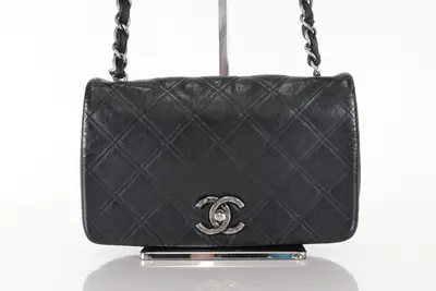 Cosmos Leather Chain Shoulder Bag with Silver Hardware, Serial Number 18