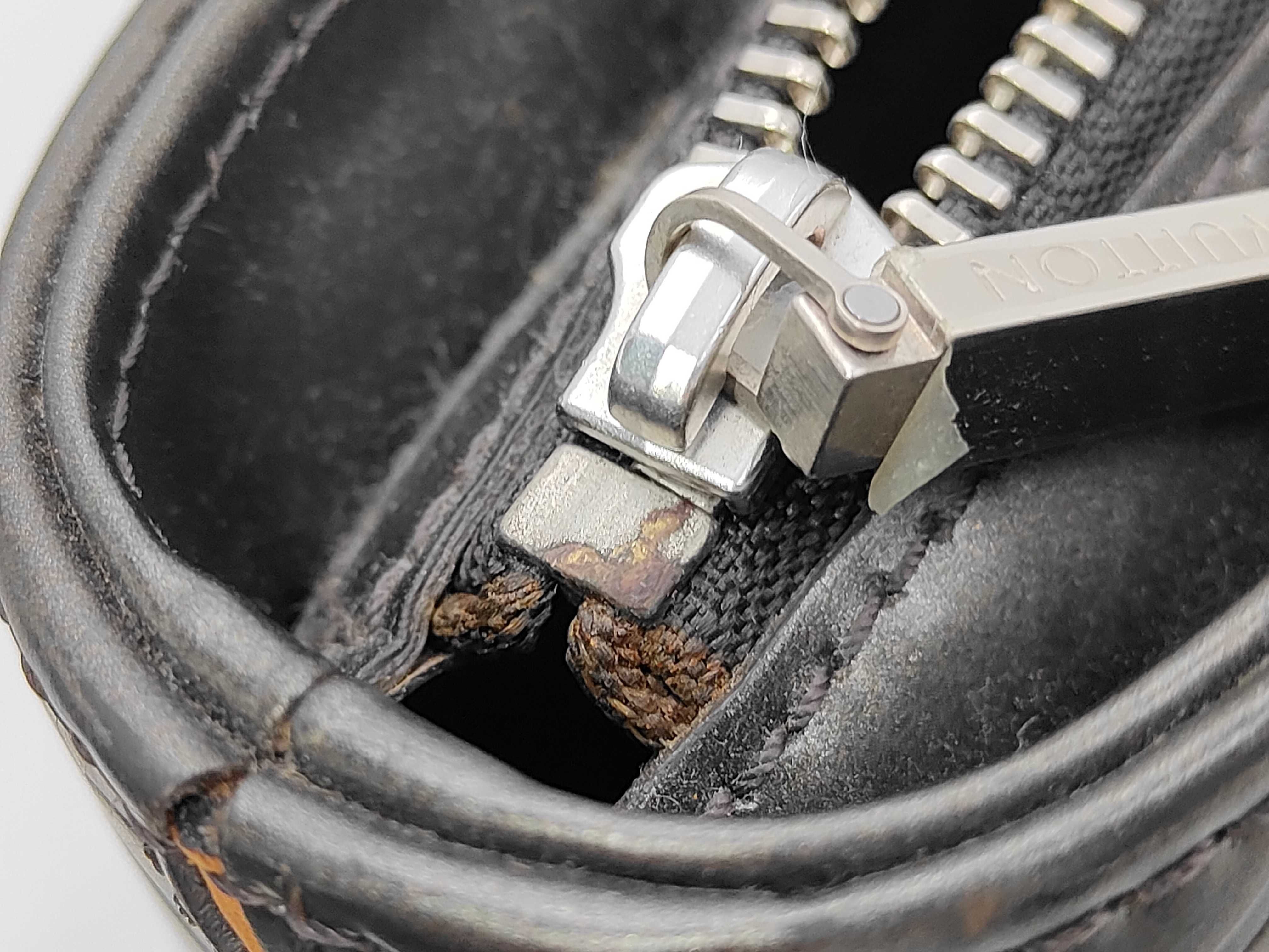 Monogram Matte Wilwood M55102 Handbag — view 11
