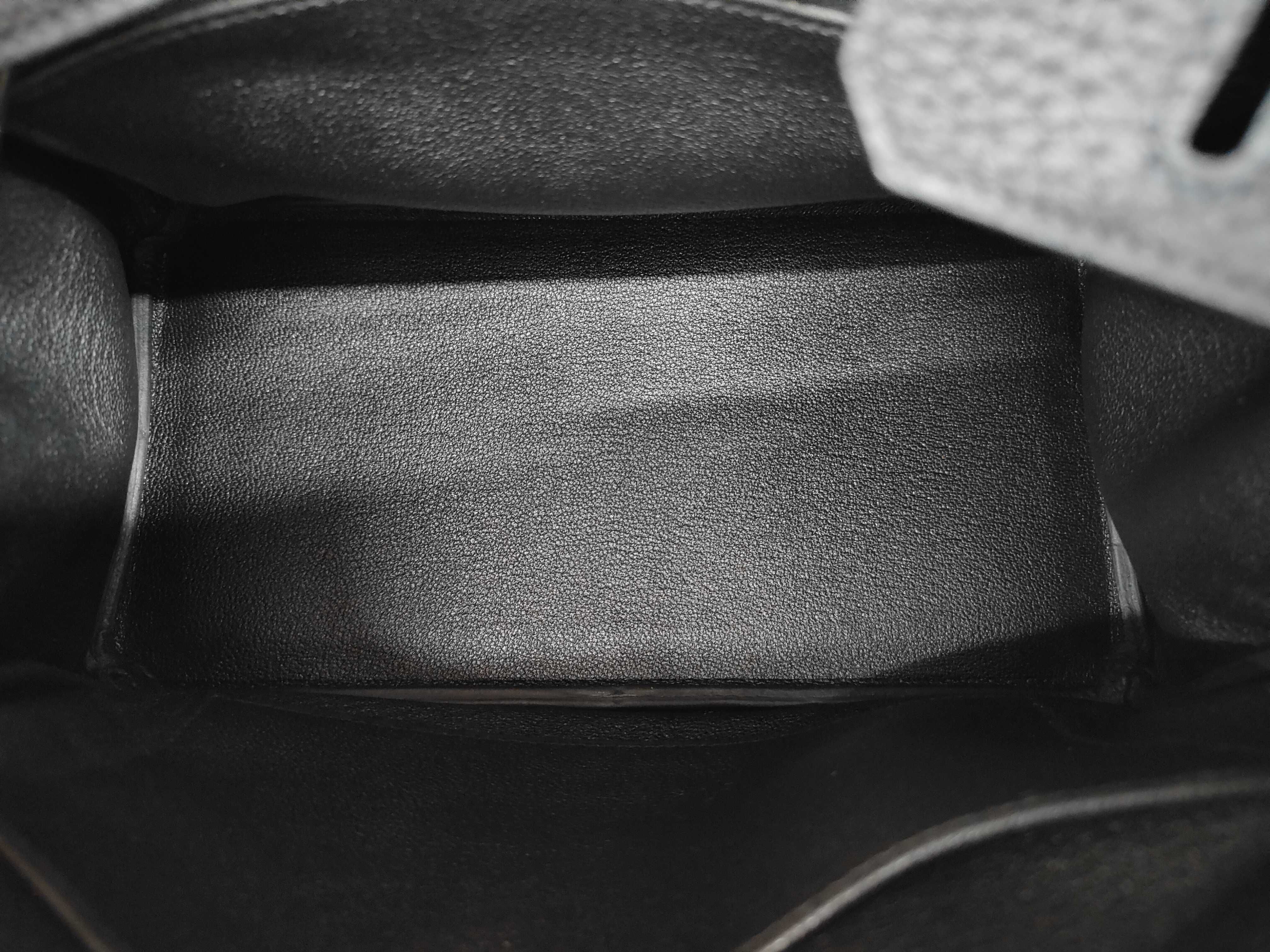 Birkin 25 Togo Black SS K Stamp Handbag — view 8