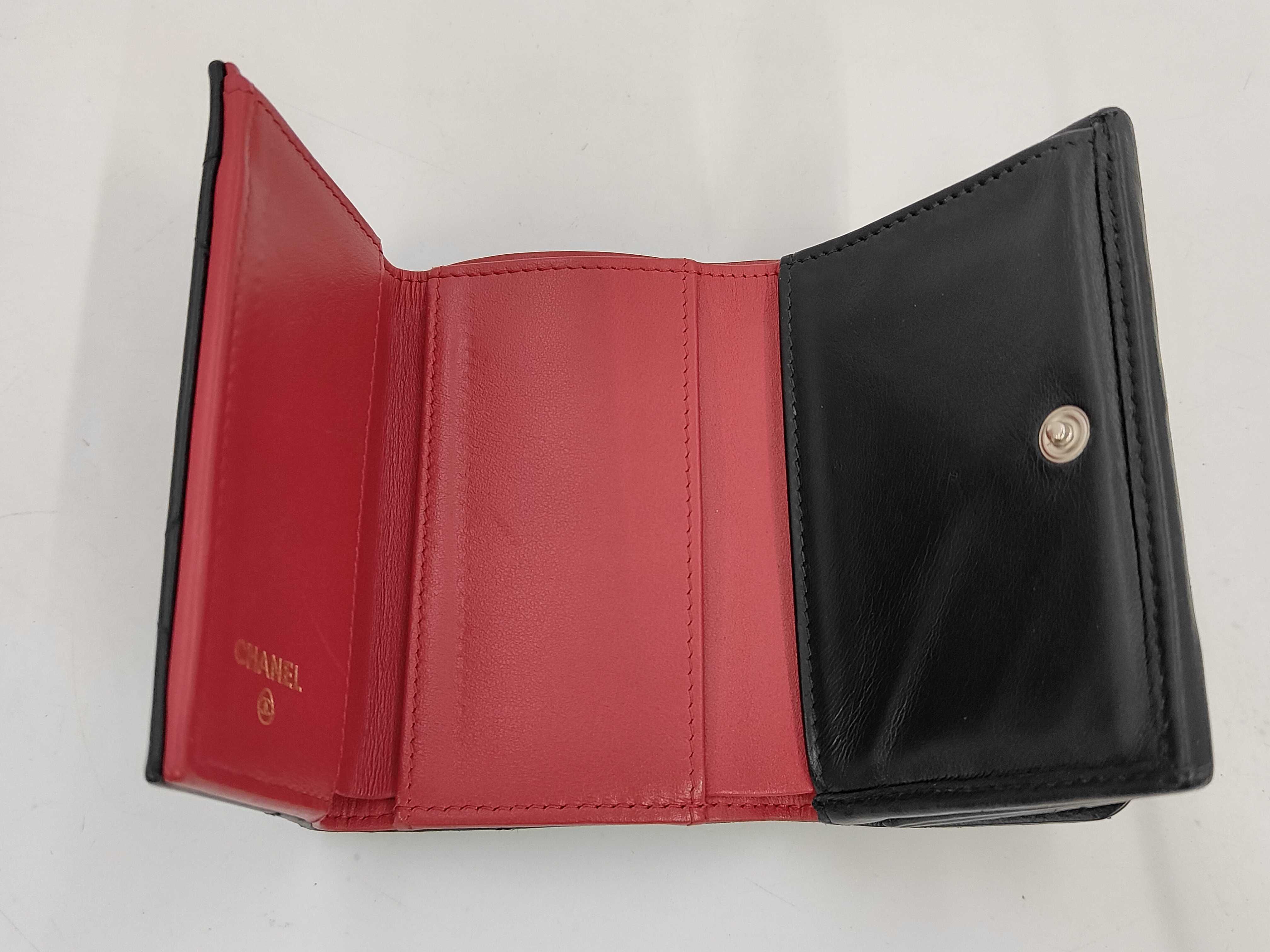 19 Small Flap Wallet Tri-fold Wallet — view 9