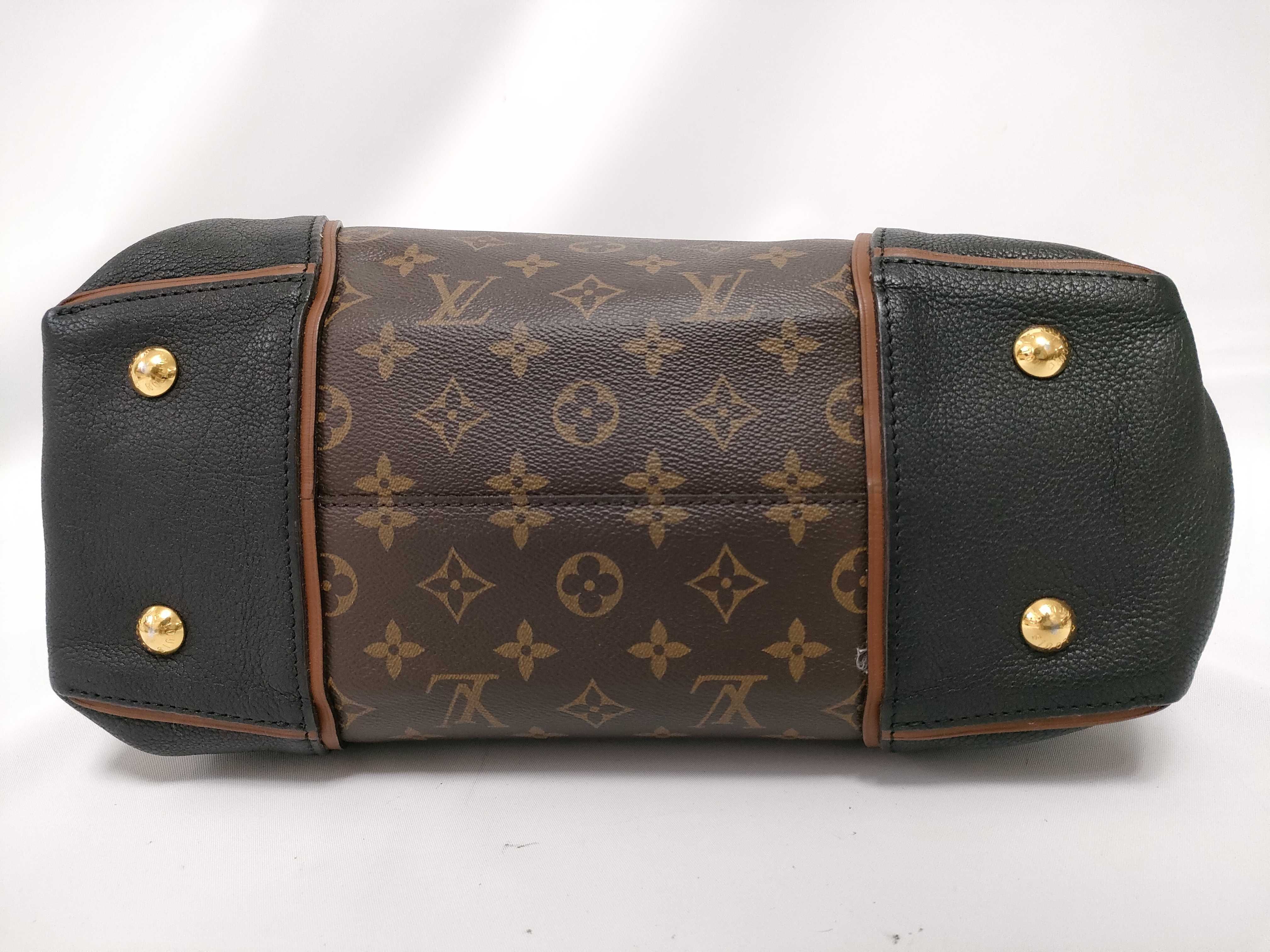 Monogram Louis Vuitton Monogram Handbag — view 3