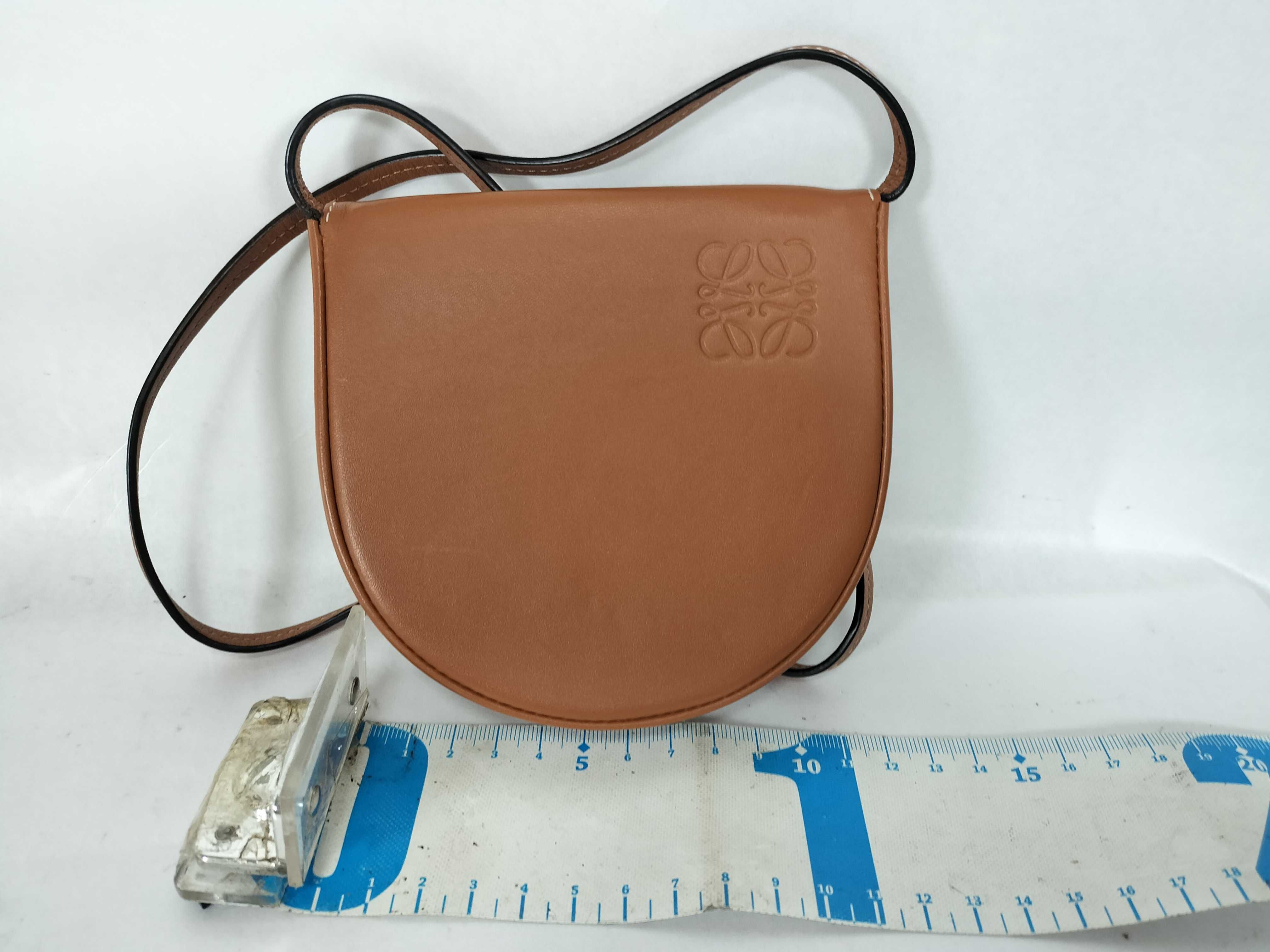 heel pouch — view 2