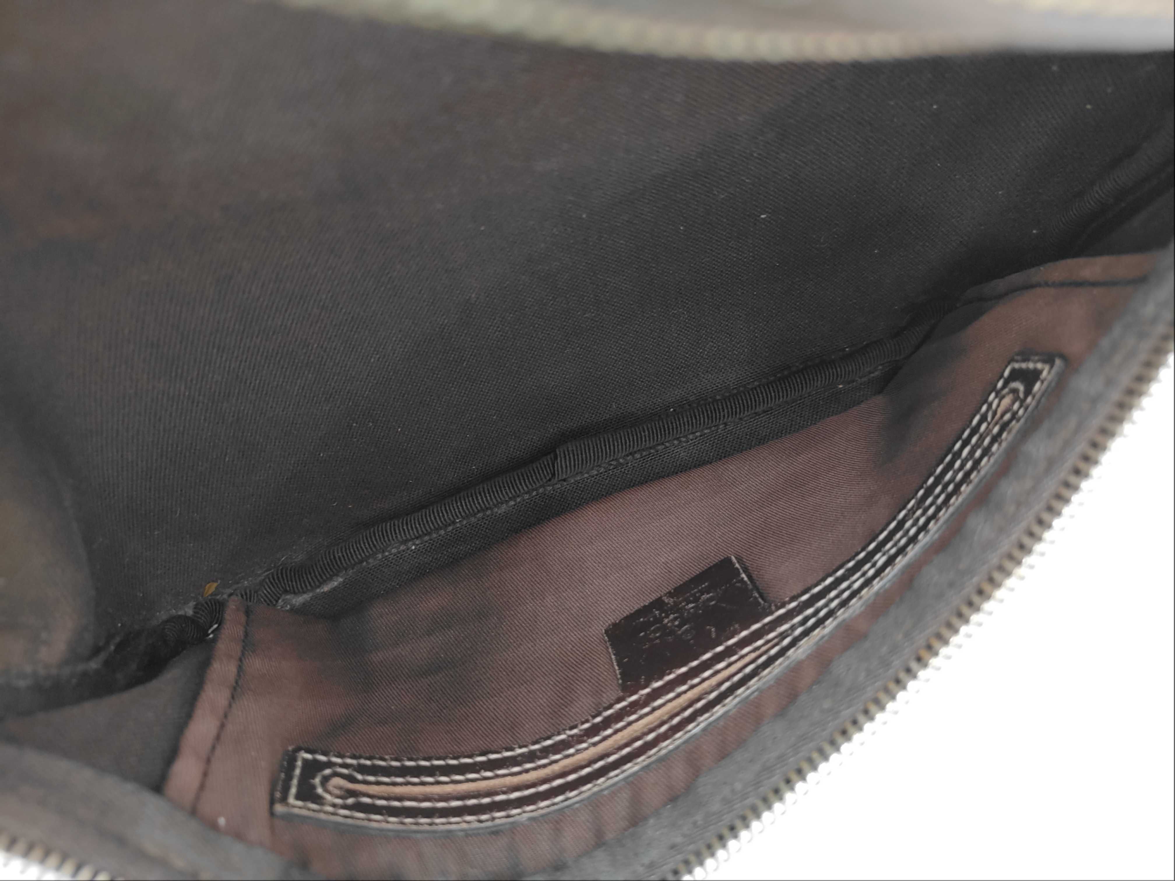 GG Supreme Body Bag Waist Bag — view 10