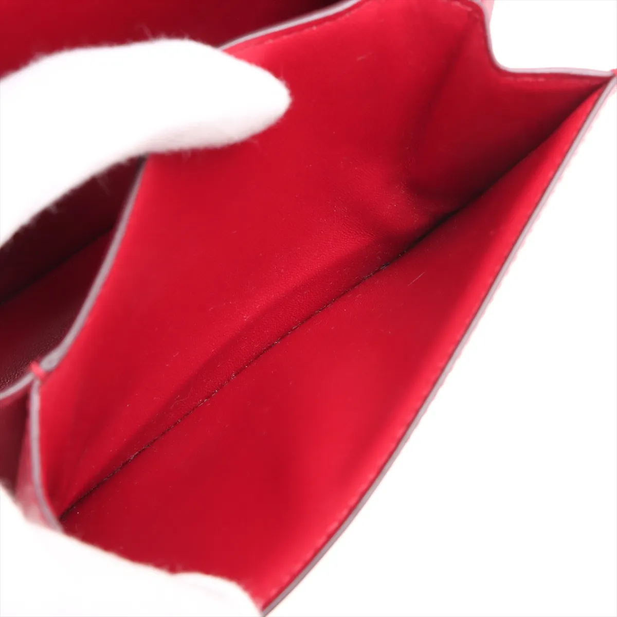Classic Box Small Leather Shoulder Bag Red — view 8