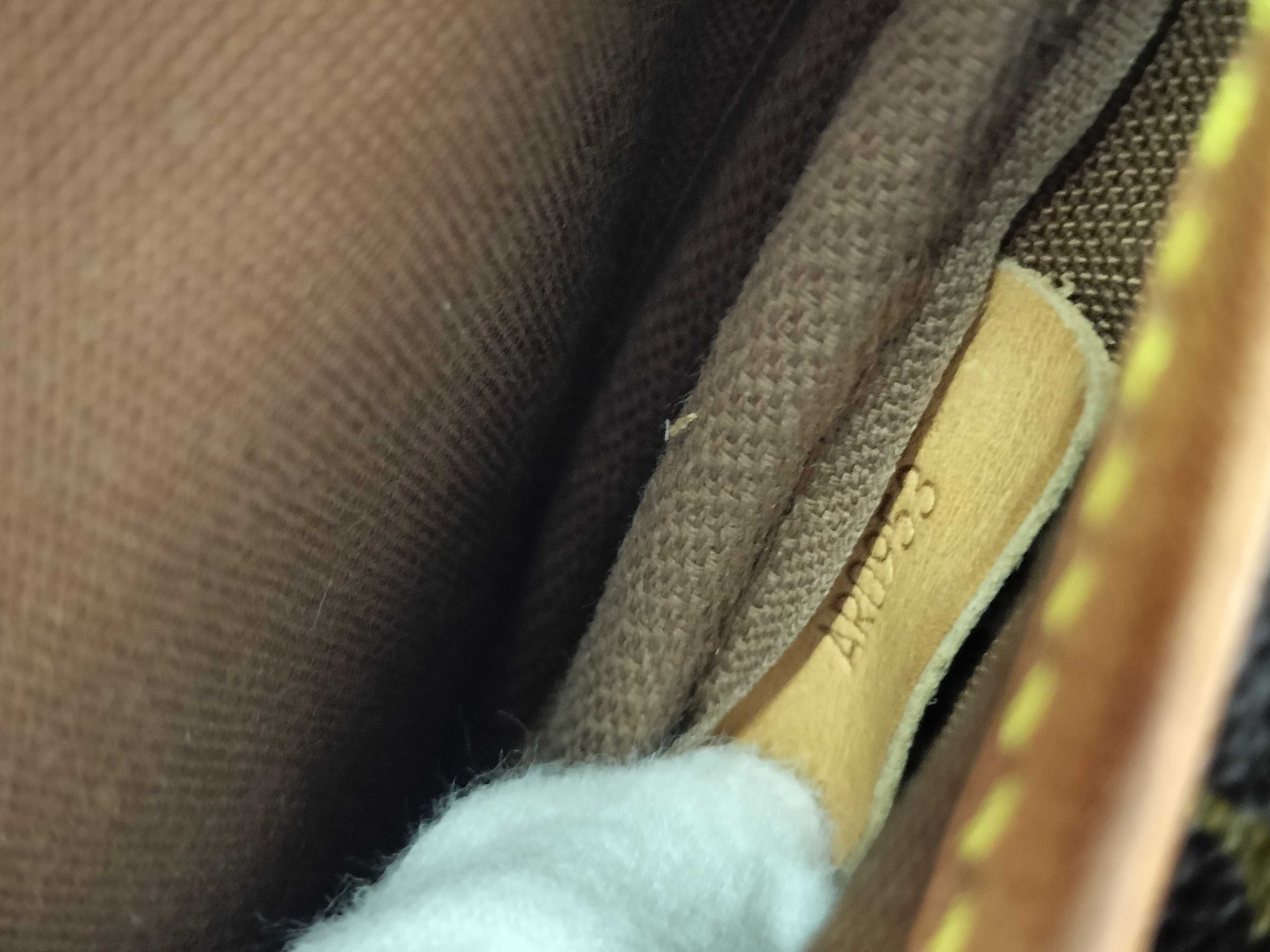 Monogram Saumur 30 M42256 AR0953 Shoulder Bag — view 9