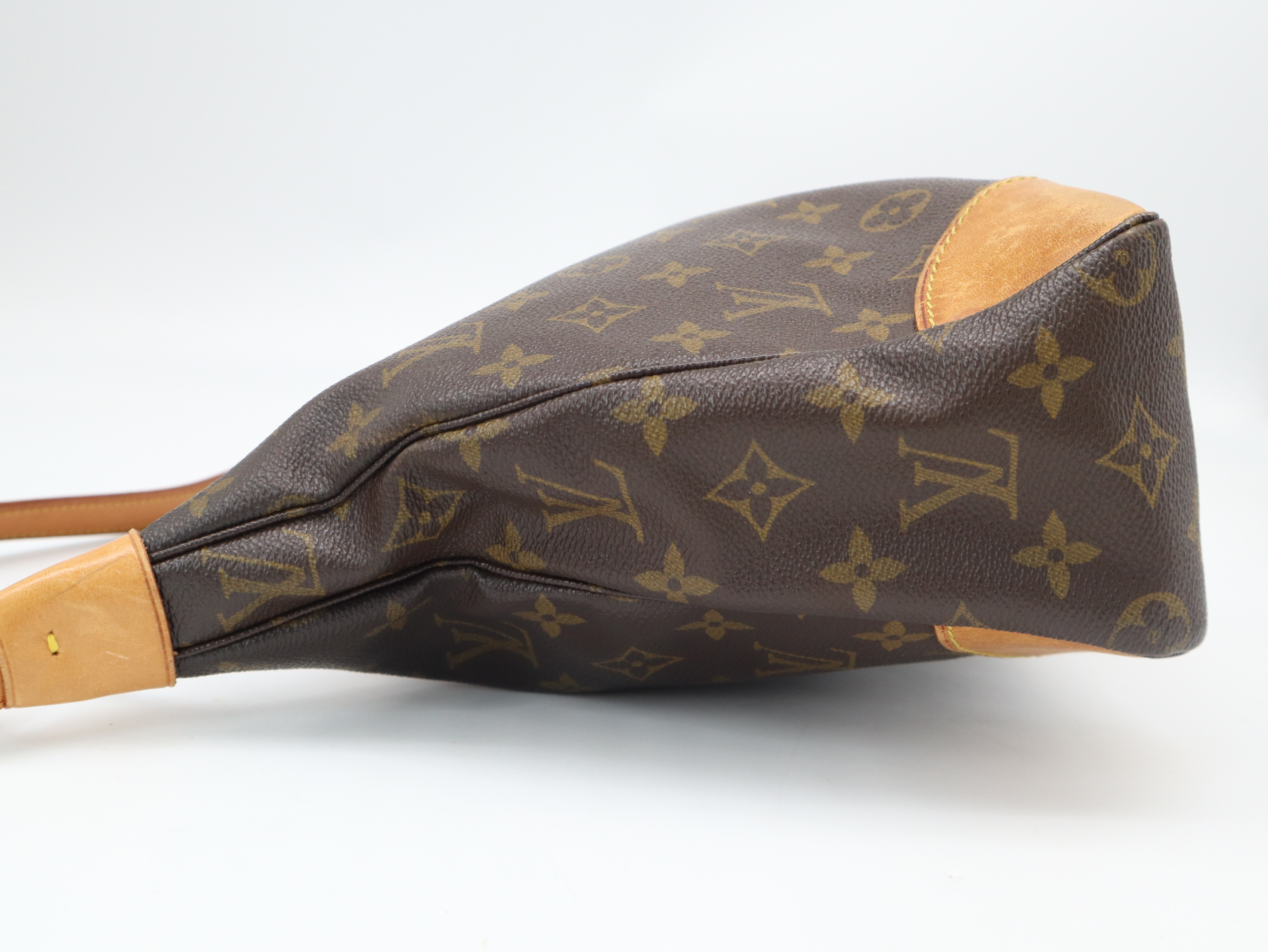 M51265 Monogram Boulogne 30 Shoulder Bag — view 3
