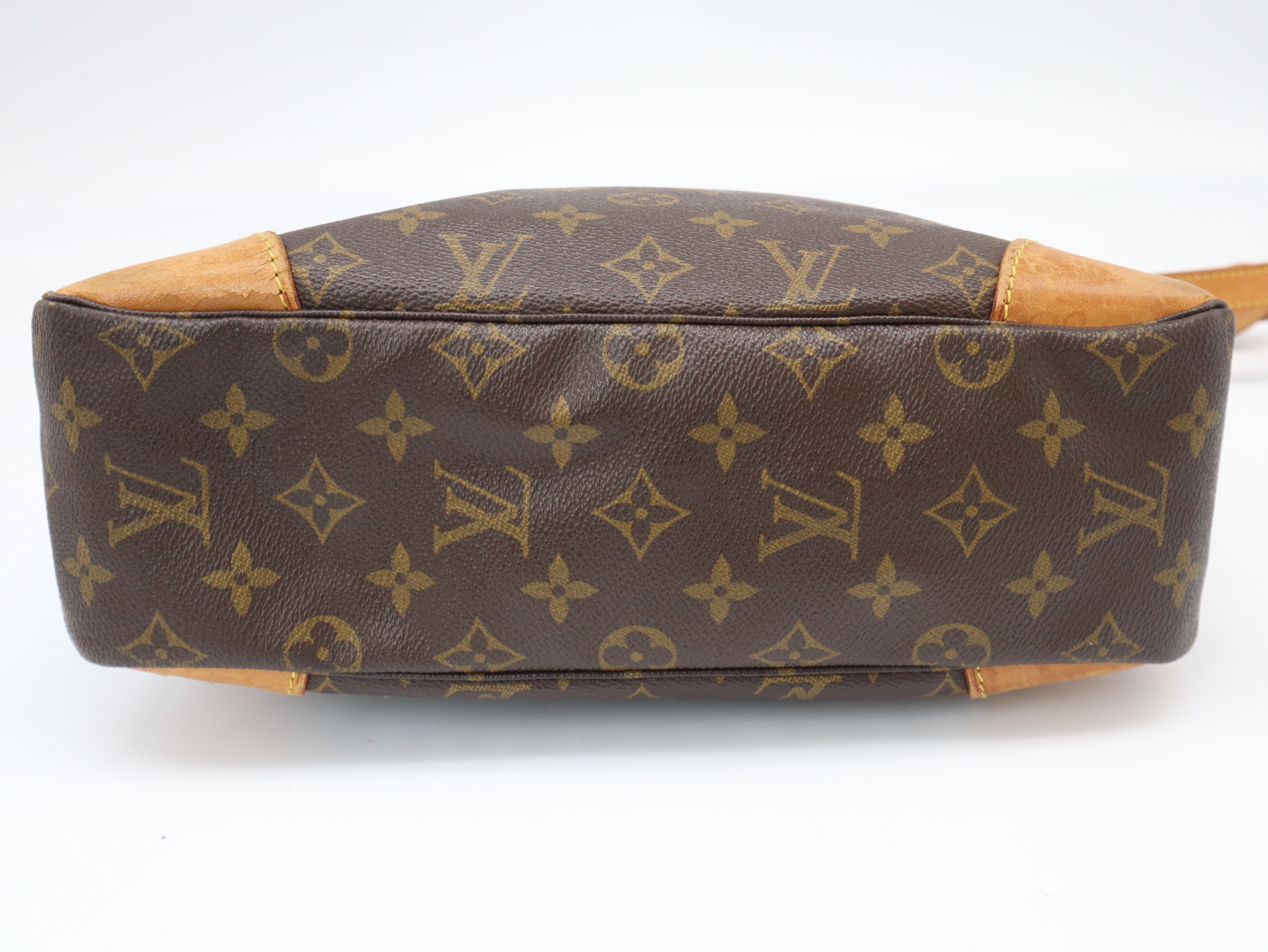 M51265 Monogram Boulogne 30 Shoulder Bag — view 5