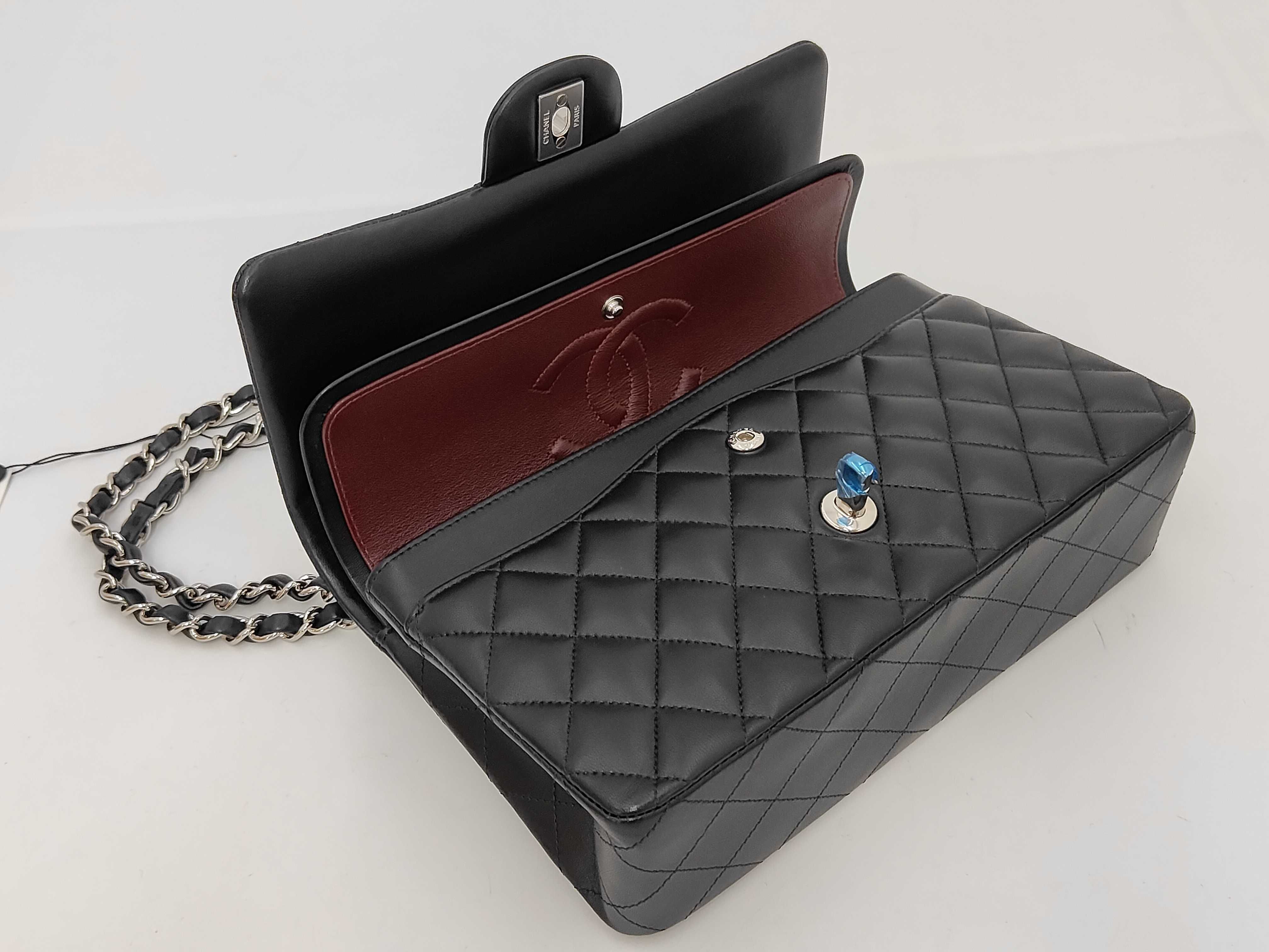 CF Black x Silver Quilted Lambskin Medium No. 28 with Card Shoulder Bag — view 12