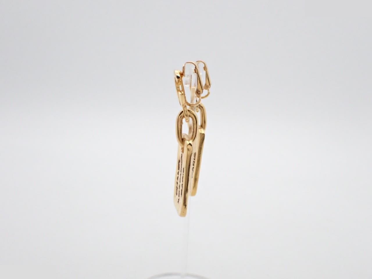Coco mark gold earrings — view 3