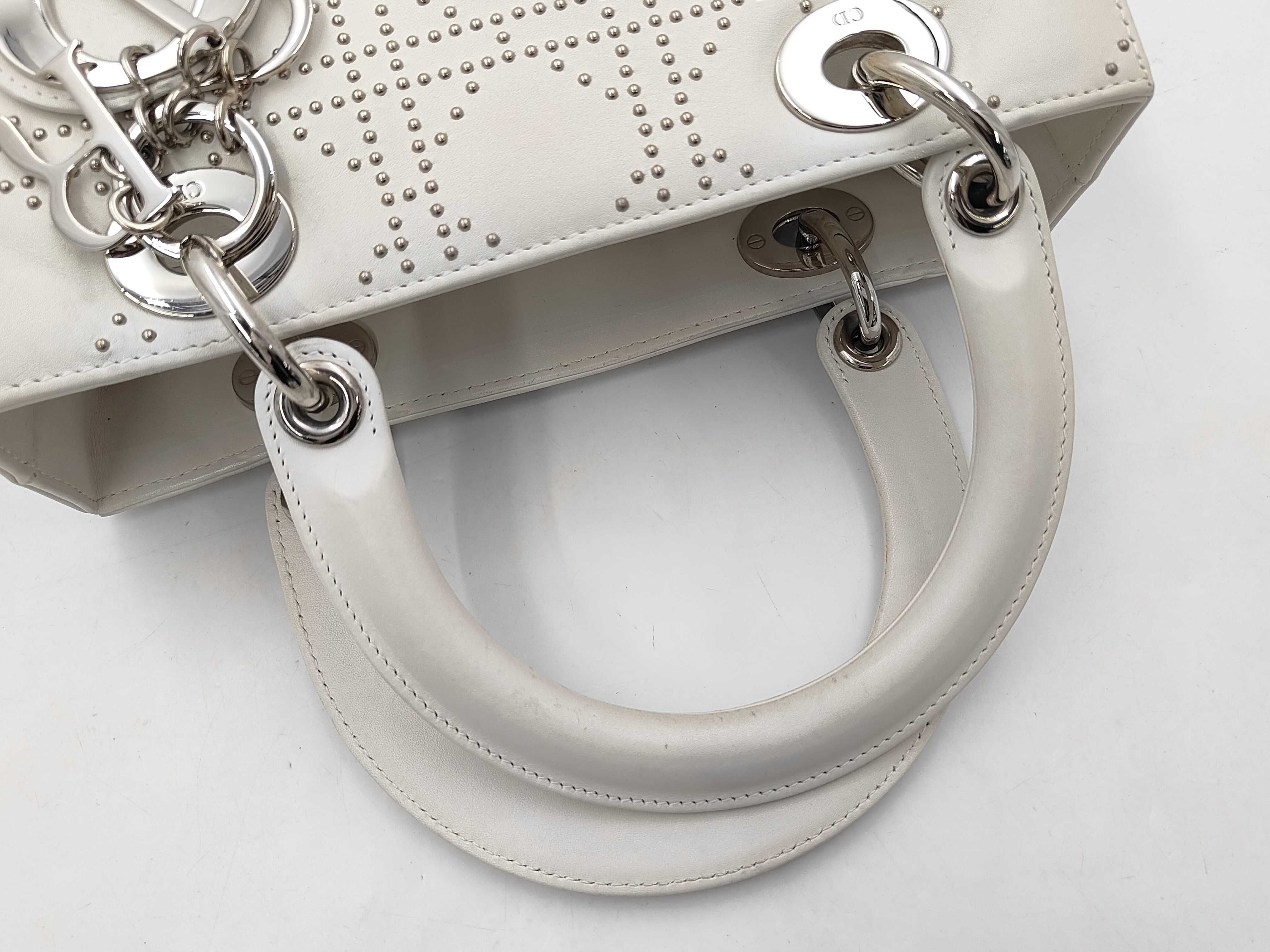 Lady Dior CD Lady Medium Cannage 2-Way Studded Lambskin White Silver Hardware 09-MA-1023 Strap 24x20x10cm Shoulder Strap Approx. 90cm Handbag — view 3