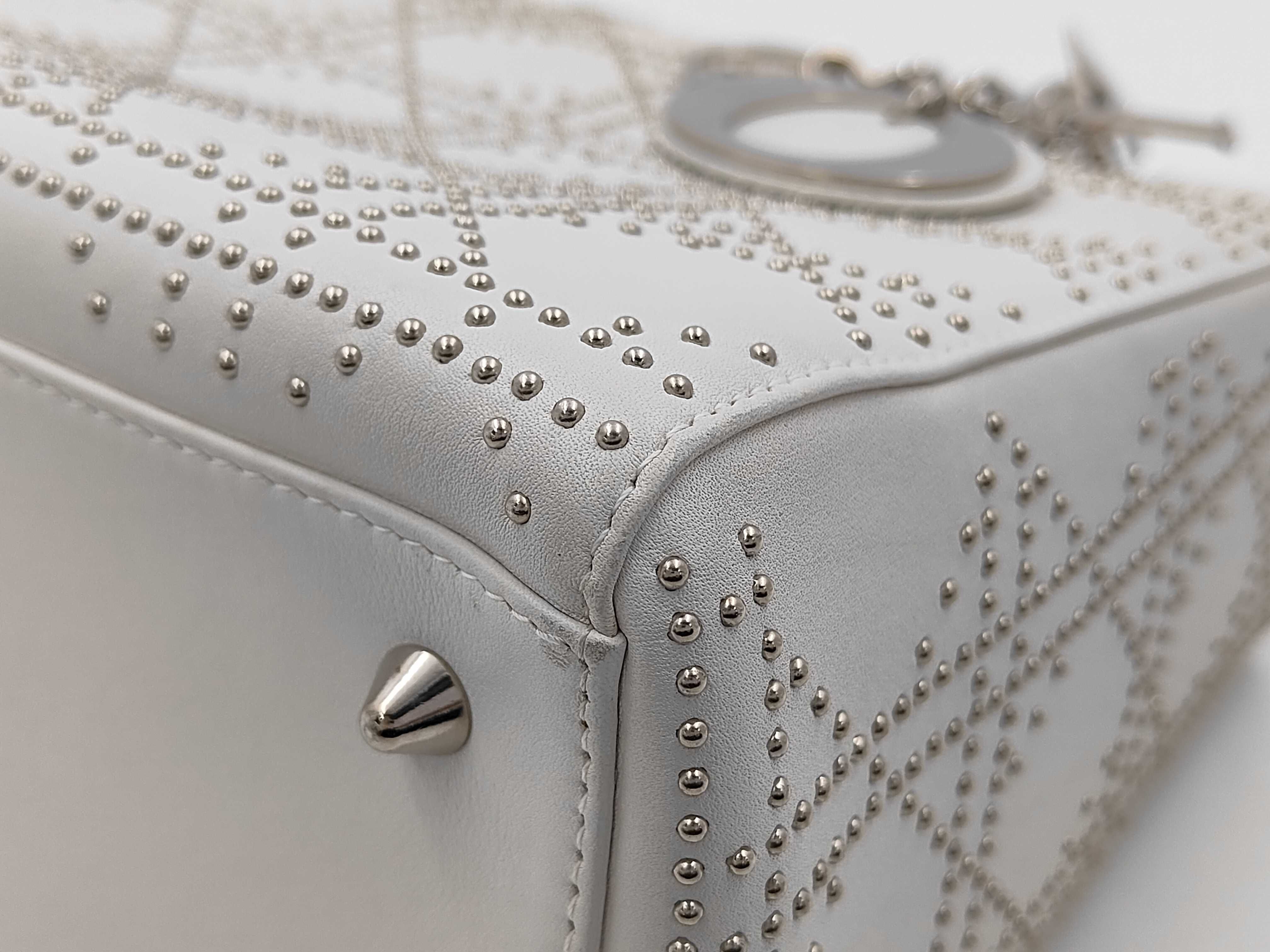 Lady Dior CD Lady Medium Cannage 2-Way Studded Lambskin White Silver Hardware 09-MA-1023 Strap 24x20x10cm Shoulder Strap Approx. 90cm Handbag — view 5