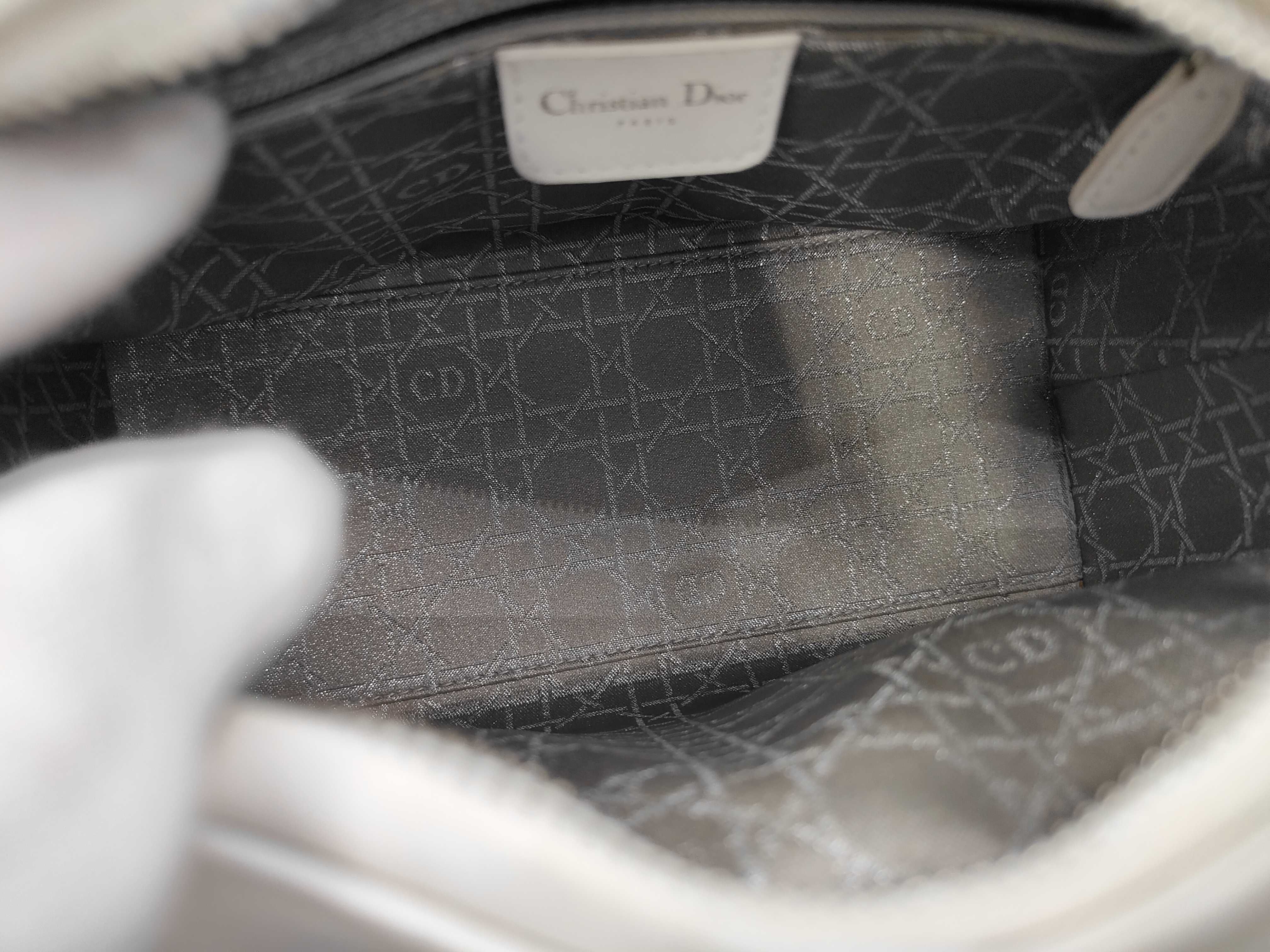 Lady Dior CD Lady Medium Cannage 2-Way Studded Lambskin White Silver Hardware 09-MA-1023 Strap 24x20x10cm Shoulder Strap Approx. 90cm Handbag — view 10