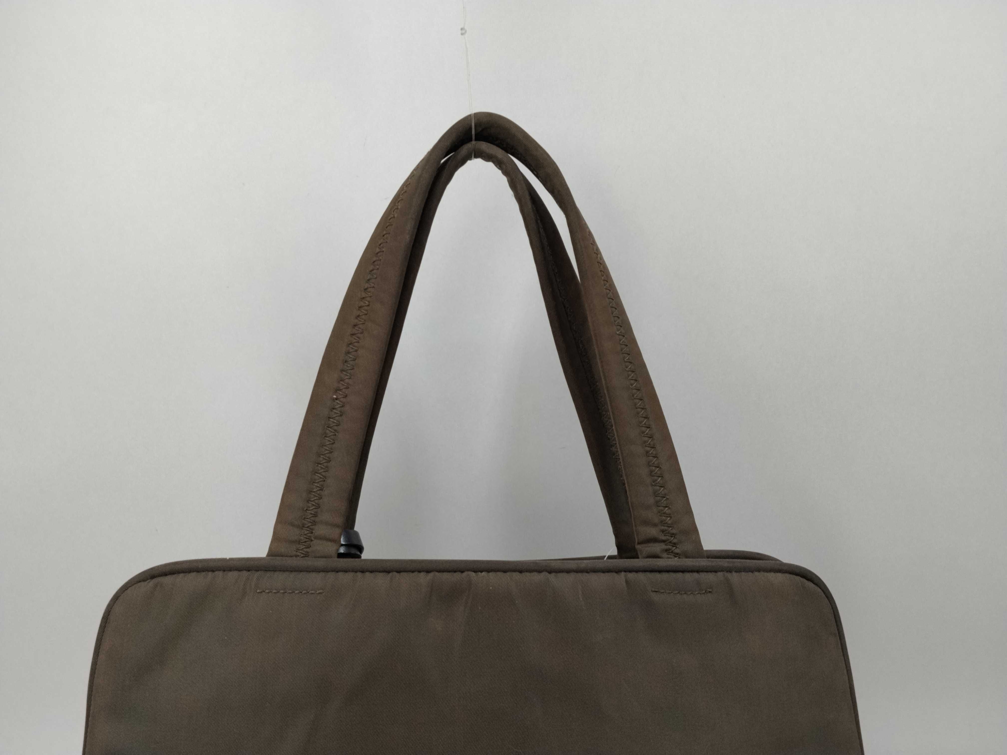 Nylon Handbag Khaki Tote Bag — view 4