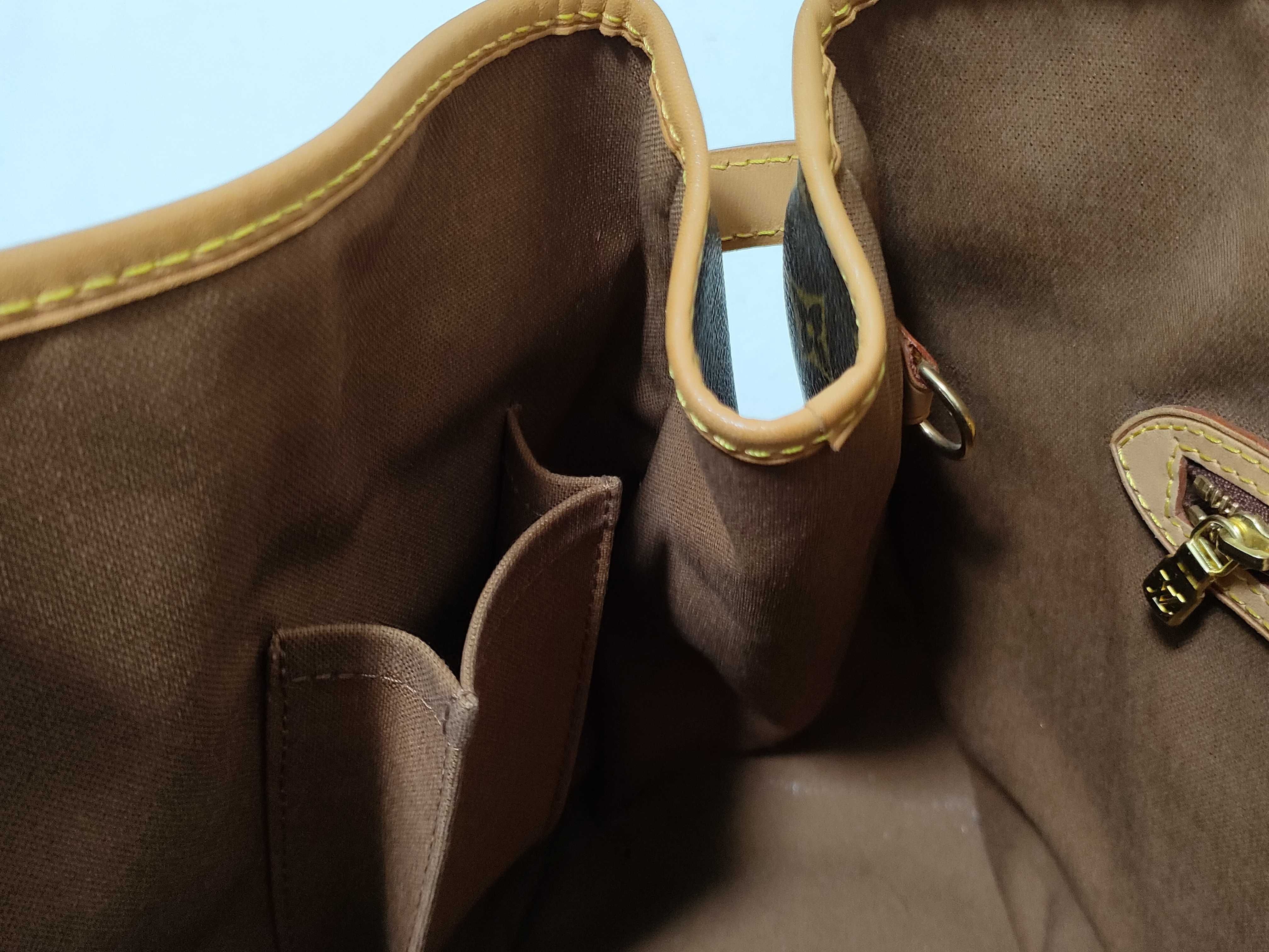 Monogram Batignolles Horizontal Handbag — view 8