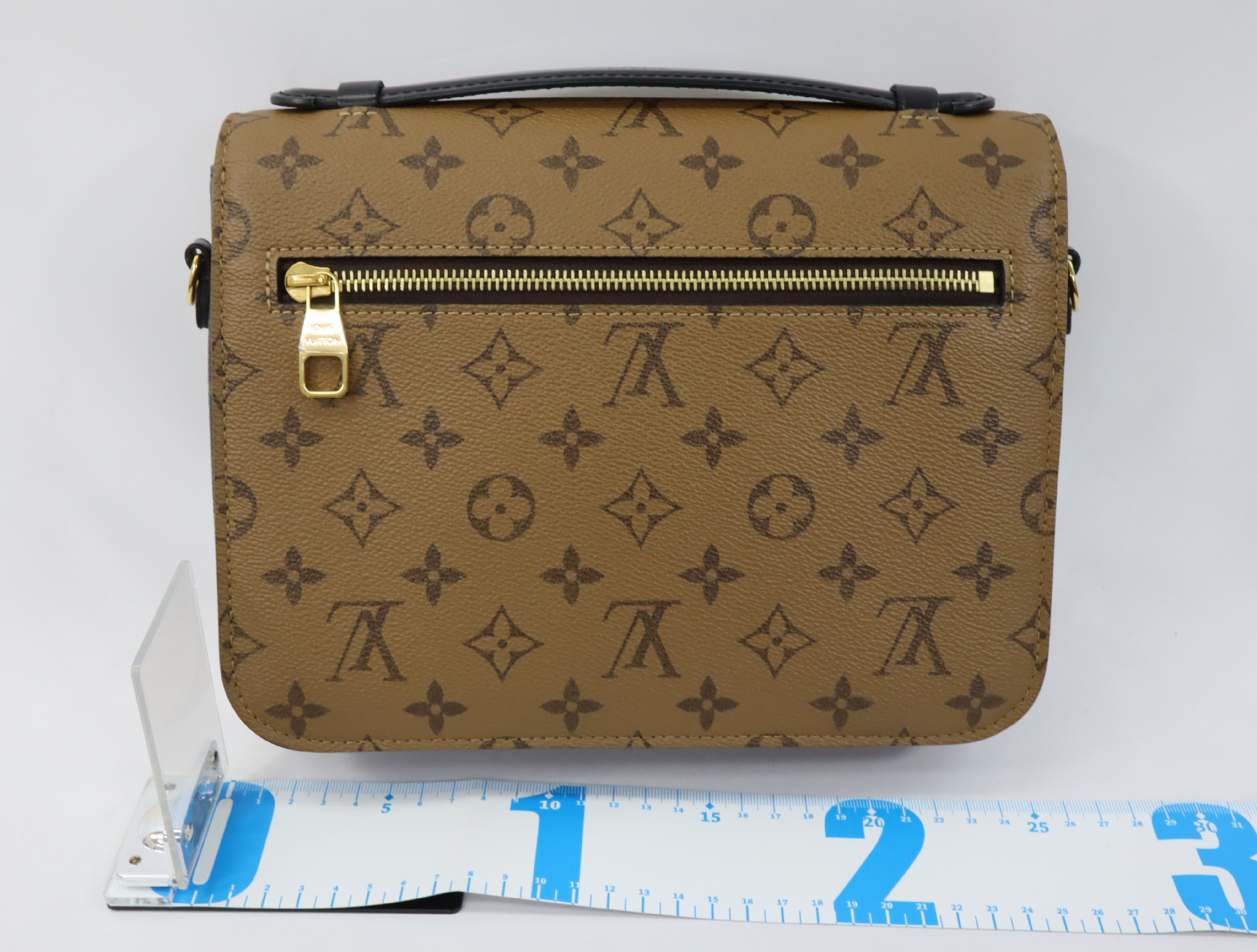 Monogram Reverse Pochette Metis MM M44876 Brown (RFID detected) Shoulder Bag — view 2