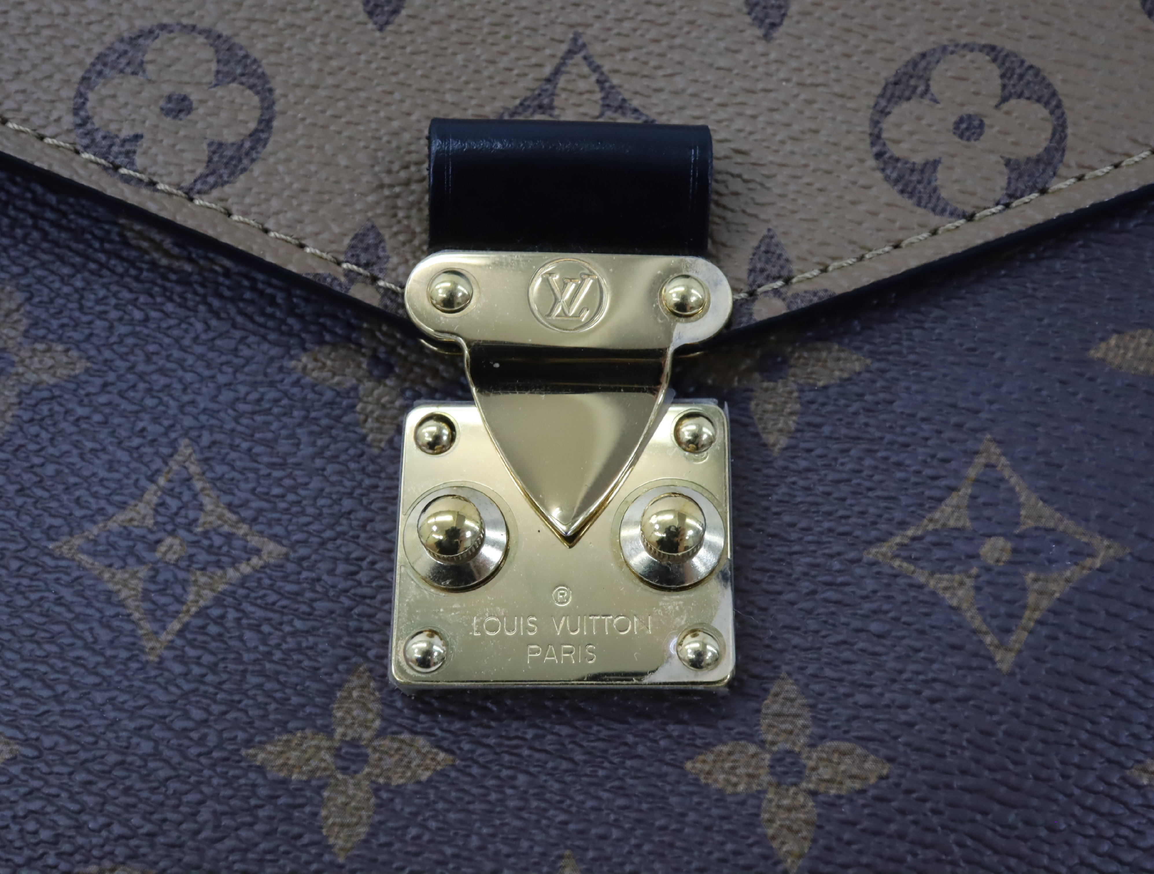 Monogram Reverse Pochette Metis MM M44876 Brown (RFID detected) Shoulder Bag — view 11