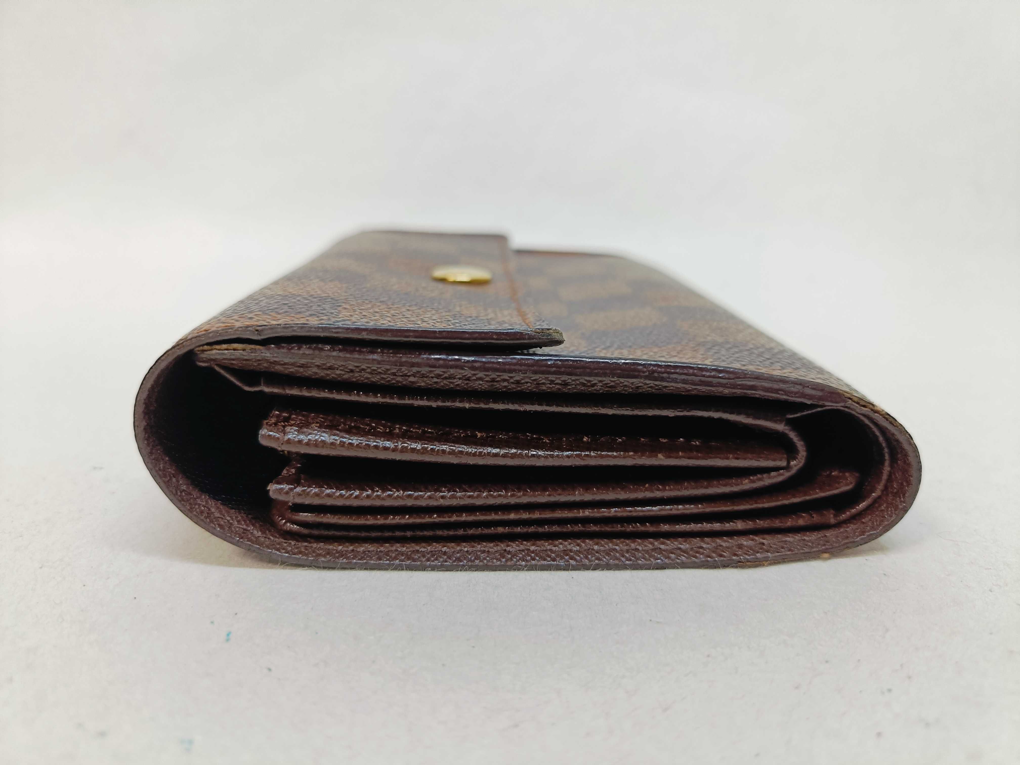 Damier Portefeuille Alexandra Tri-fold Wallet N63067 — view 3