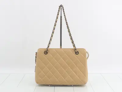 Matelassé (bag)