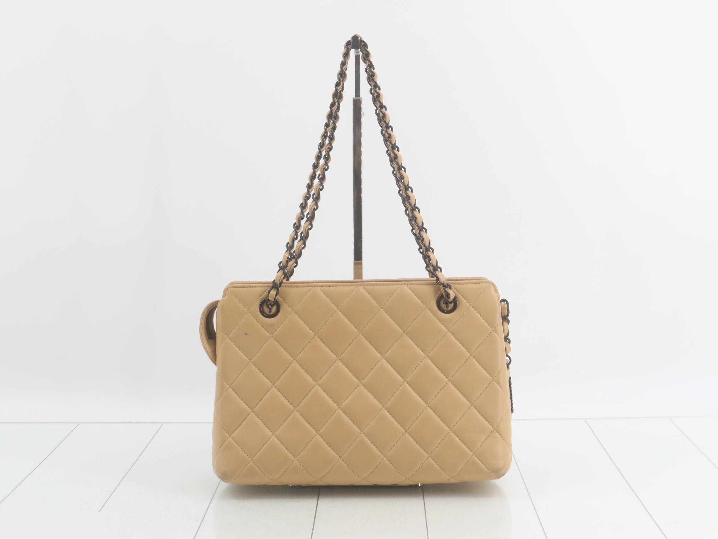 Matelassé (bag) — view 2