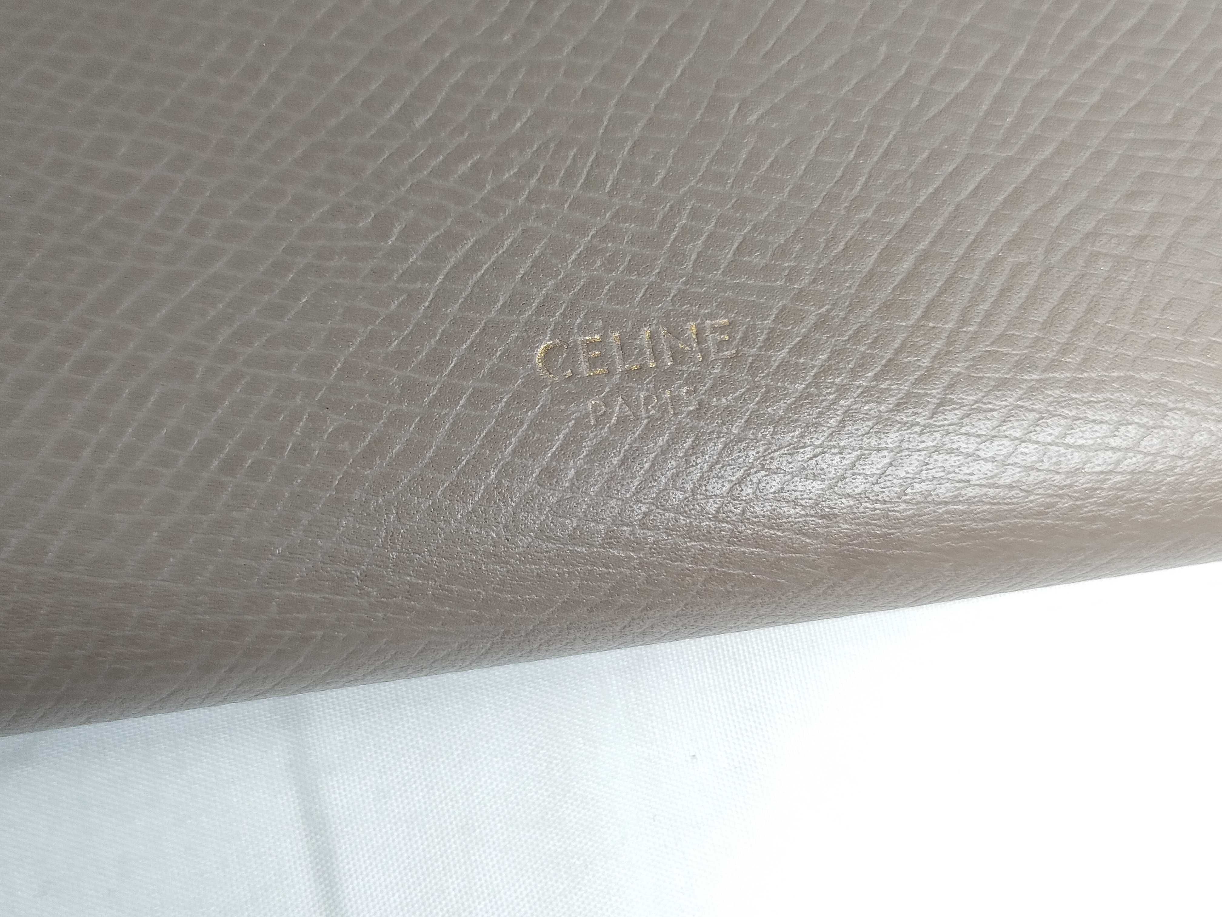 Medium Strap Wallet. Accessories: Box, dust bag, wallet. — view 14
