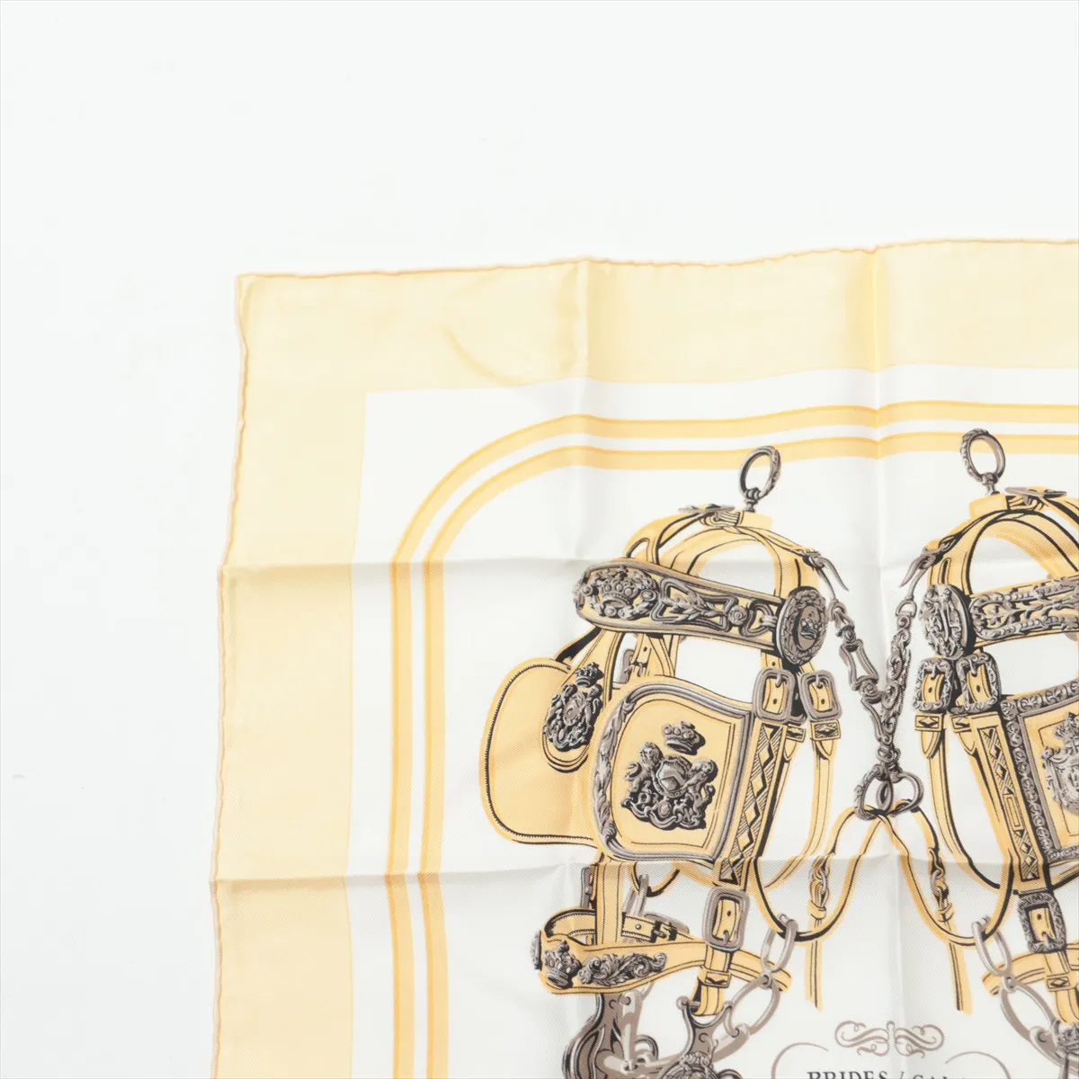 Carre 45 BRIDES de GALA Ceremony Bridle Scarf Silk Yellow — view 2