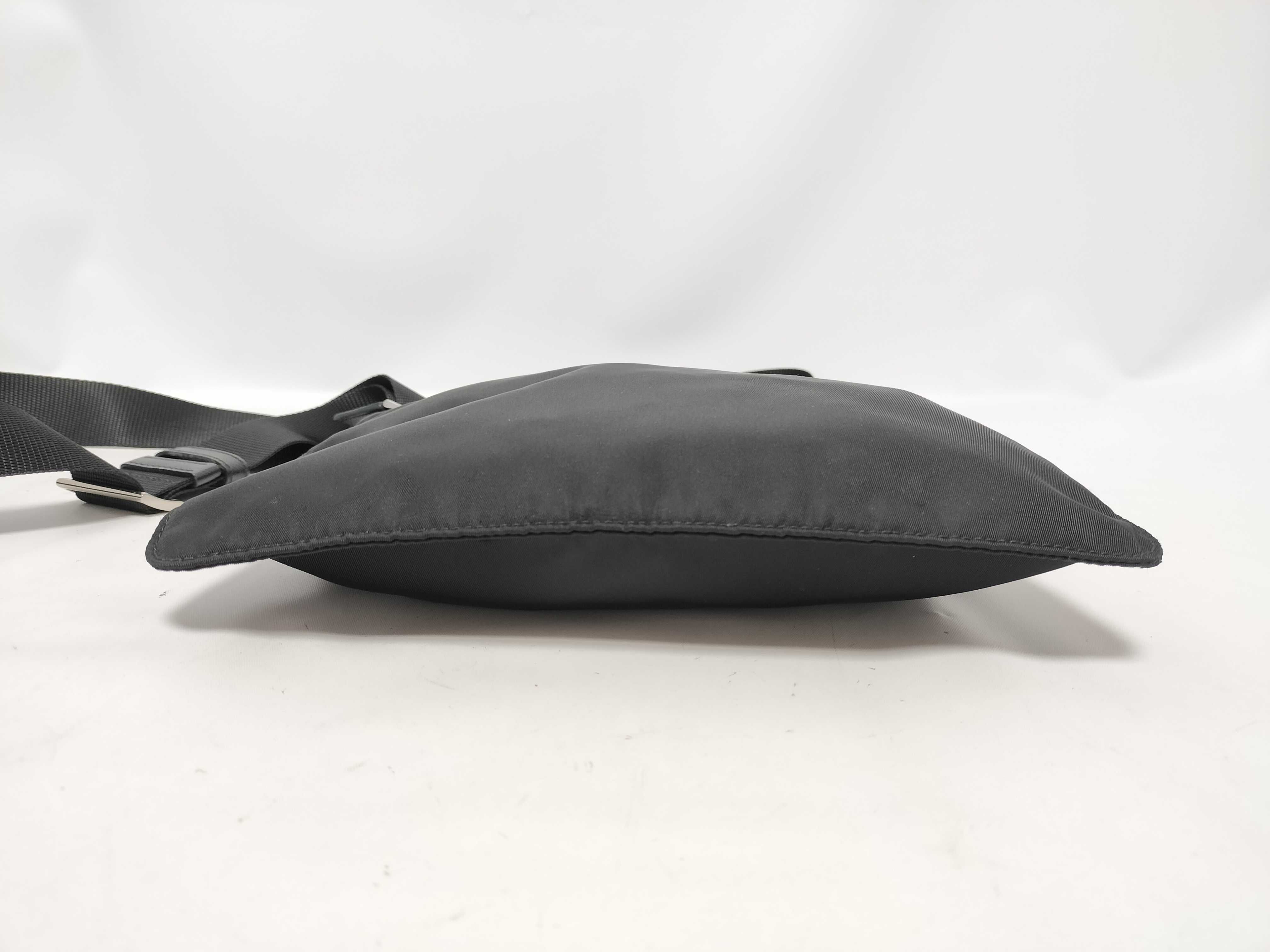 Nylon Prada Tessuto Nylon x Leather Shoulder Bag Black Shoulder Bag — view 7
