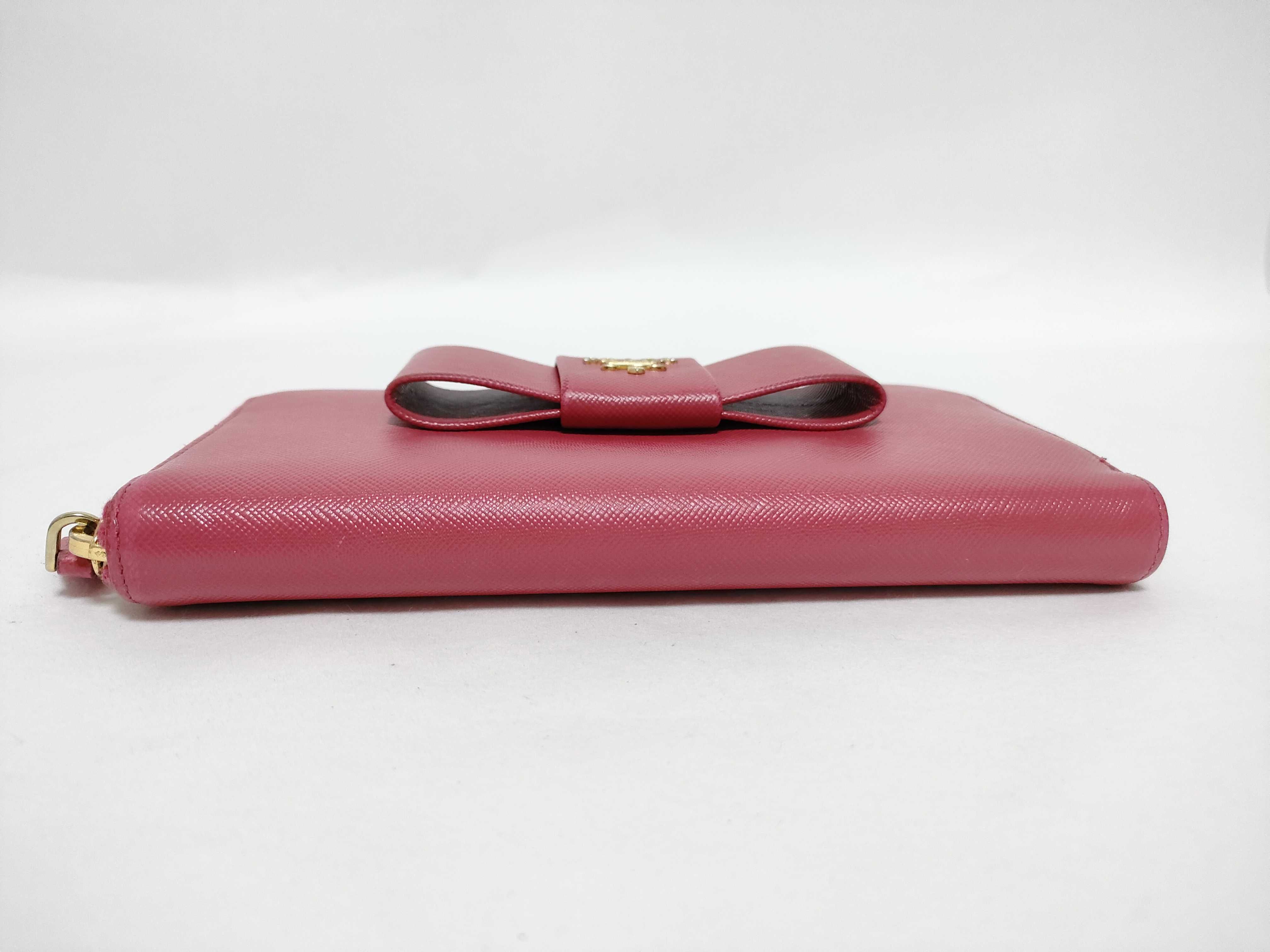 wallet — view 5