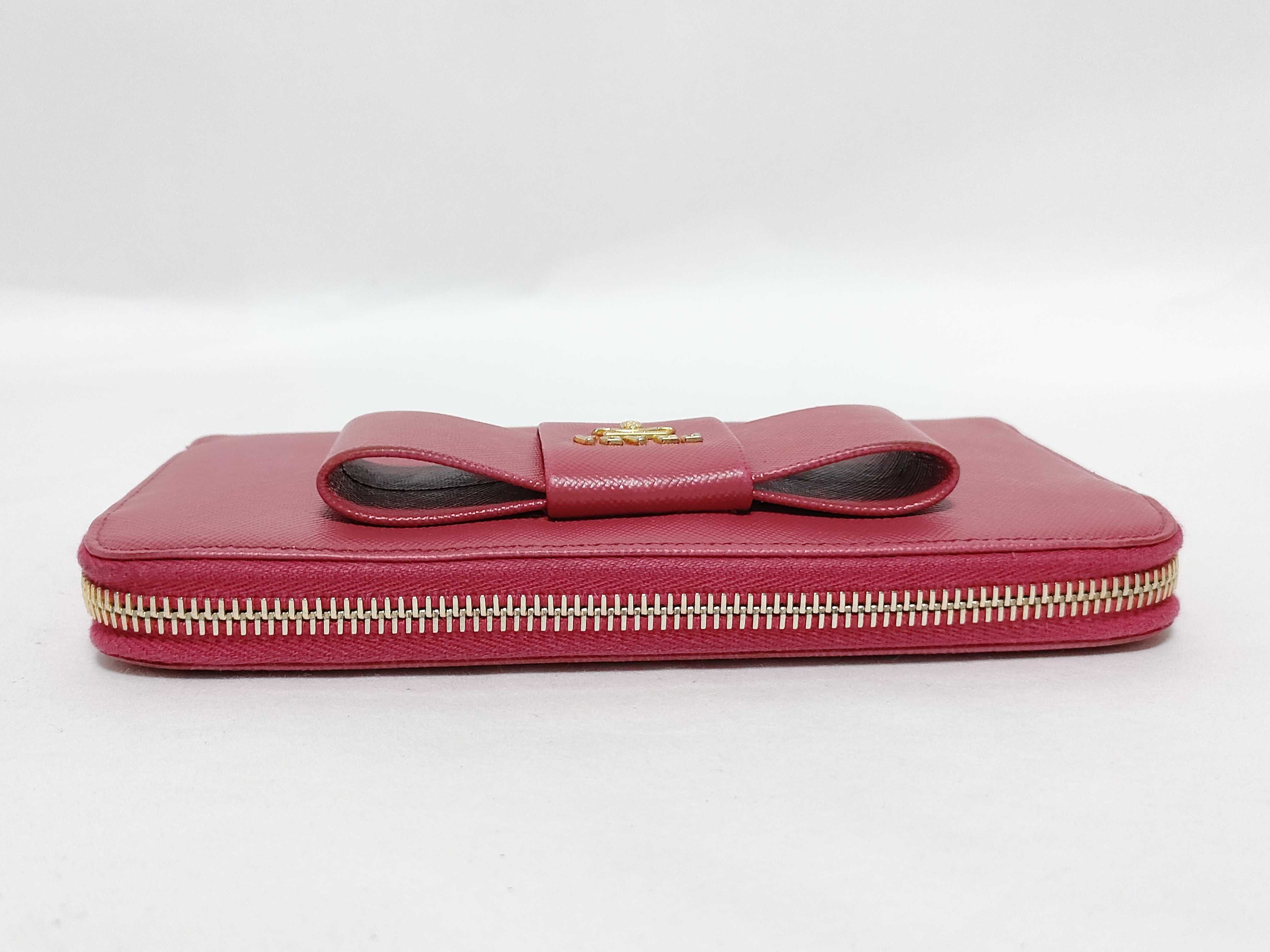 wallet — view 6