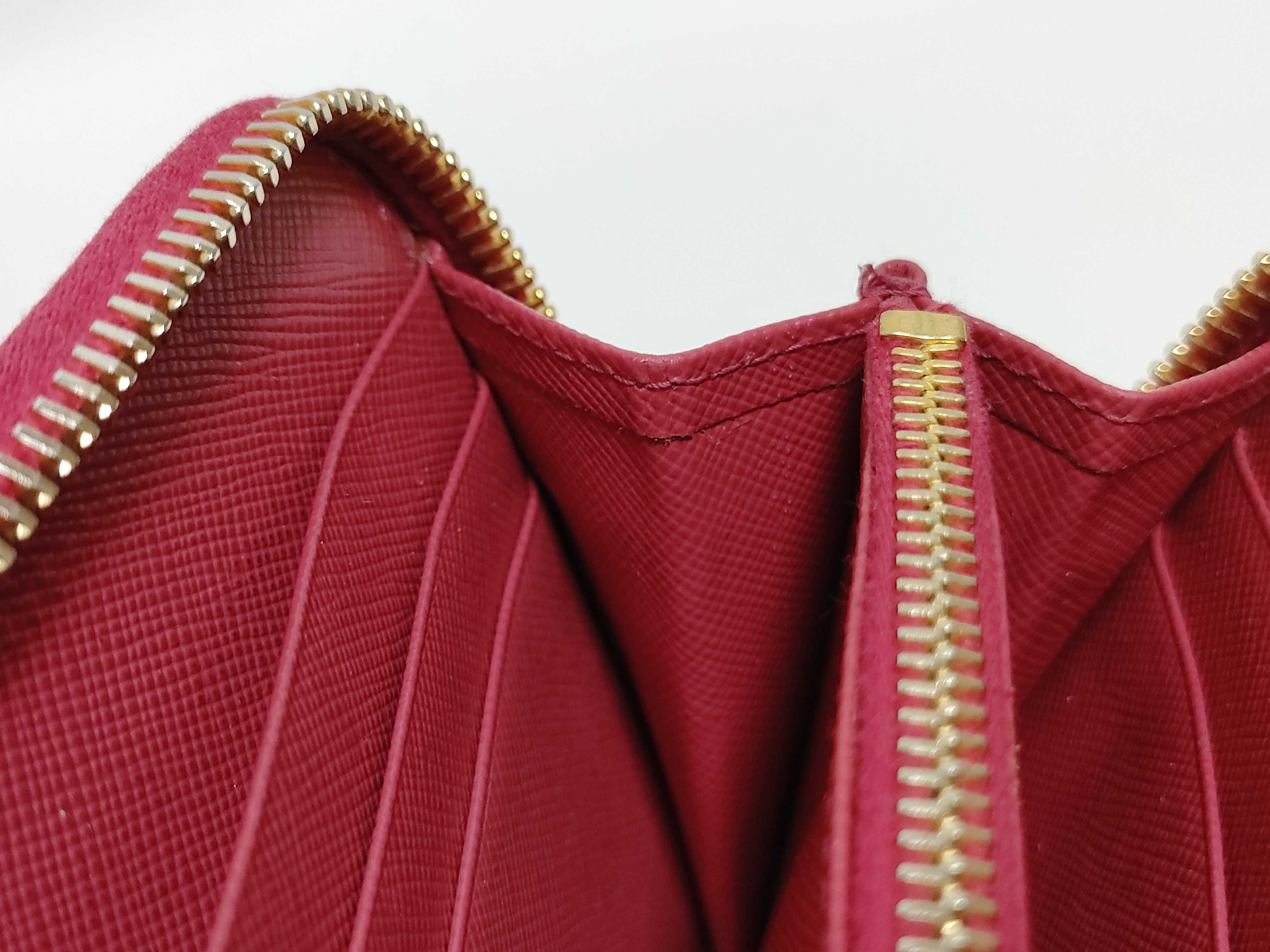 wallet — view 9