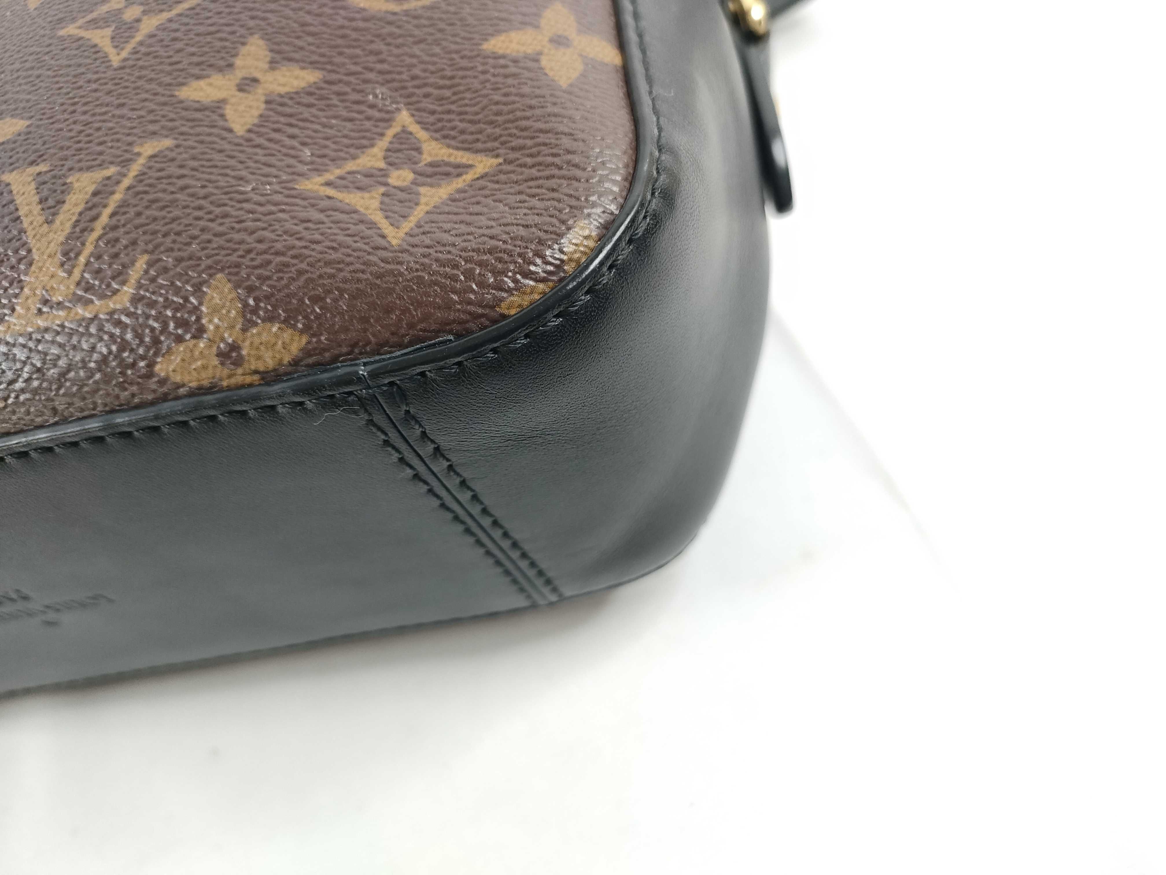 Camera Shoulder Bag — view 9