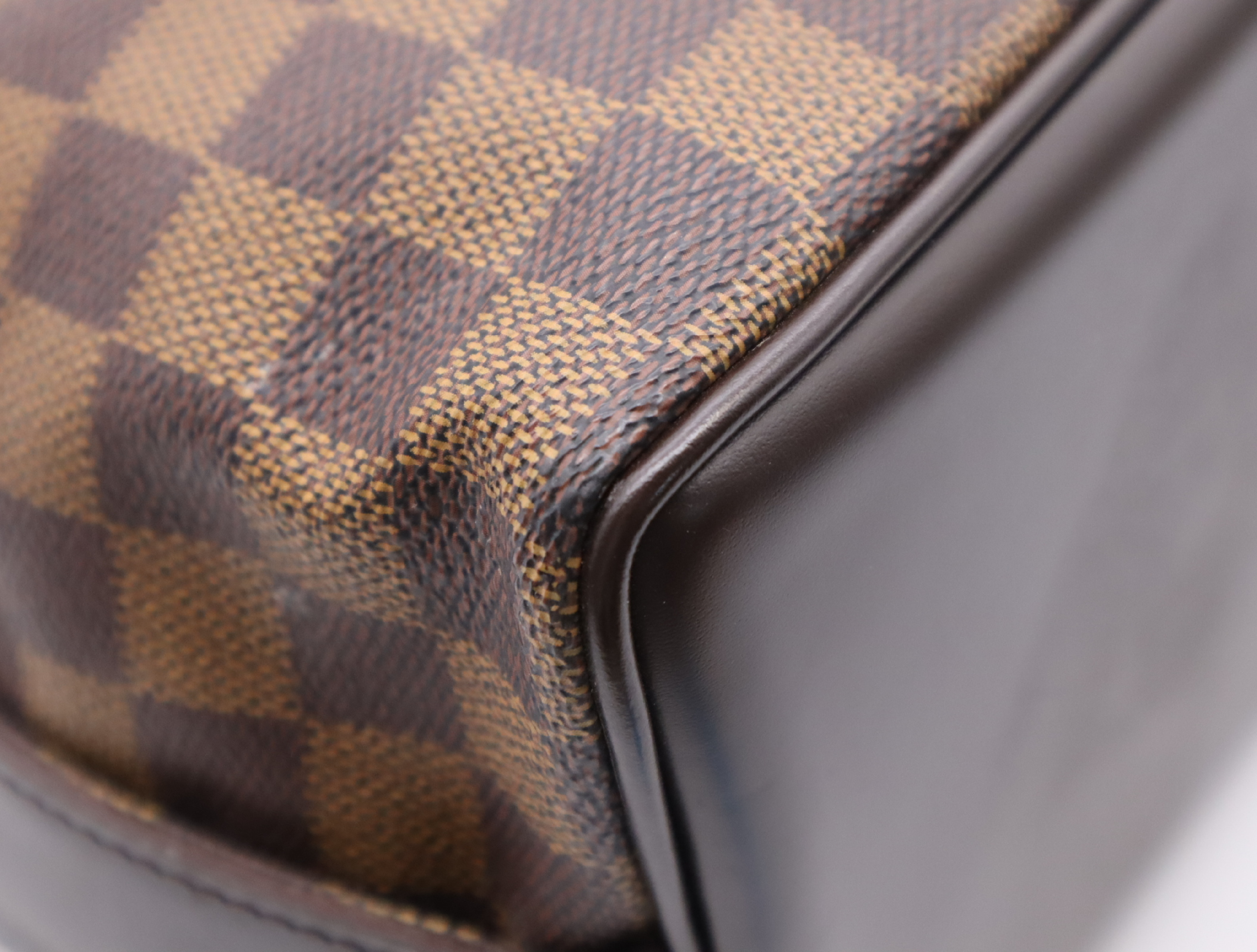 N51119 Damier Chelsea Shoulder Bag — view 6