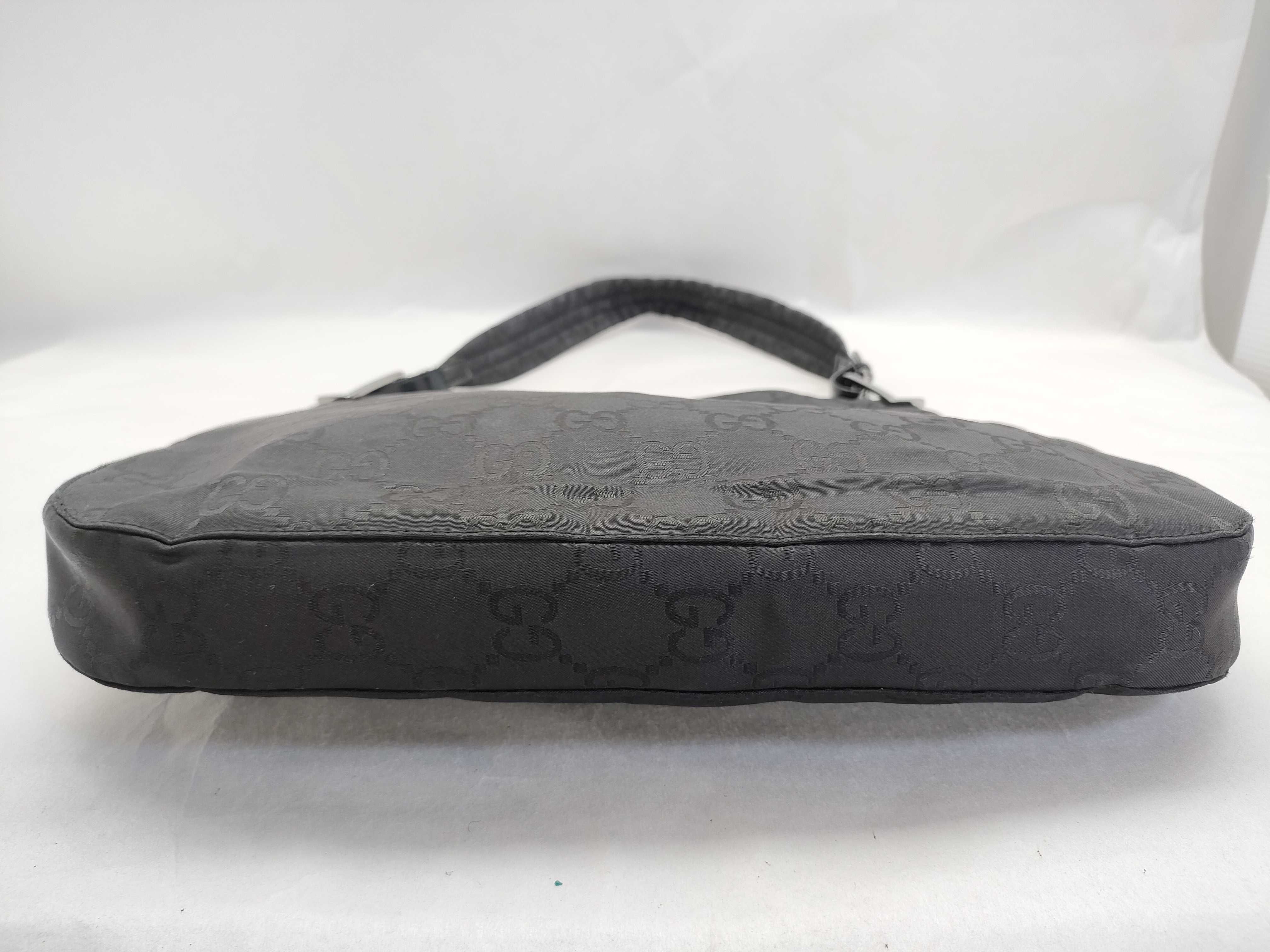 GG Shoulder Bag, Black — view 7