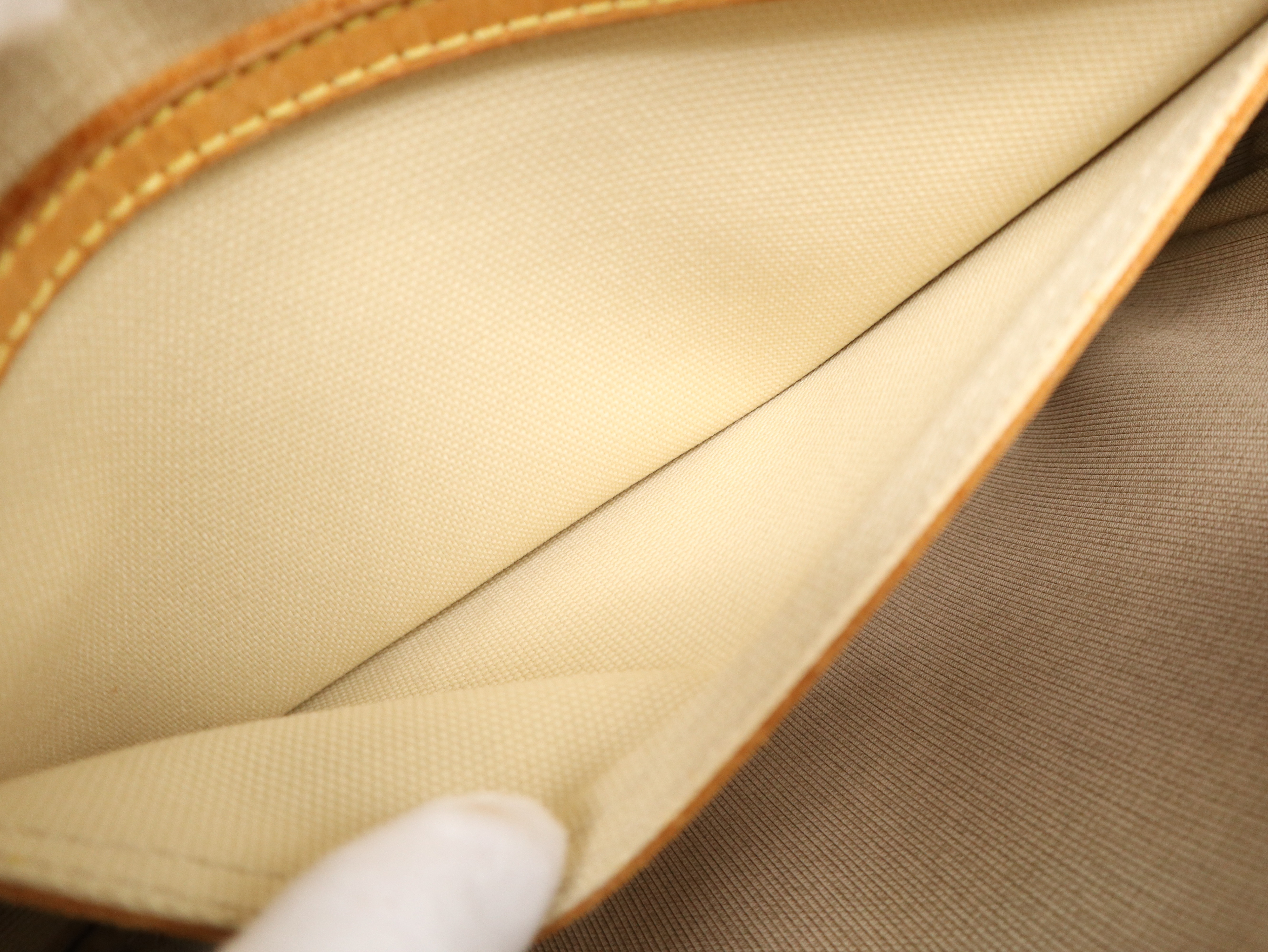 M45254 Monogram Reporter PM Shoulder Bag — view 12
