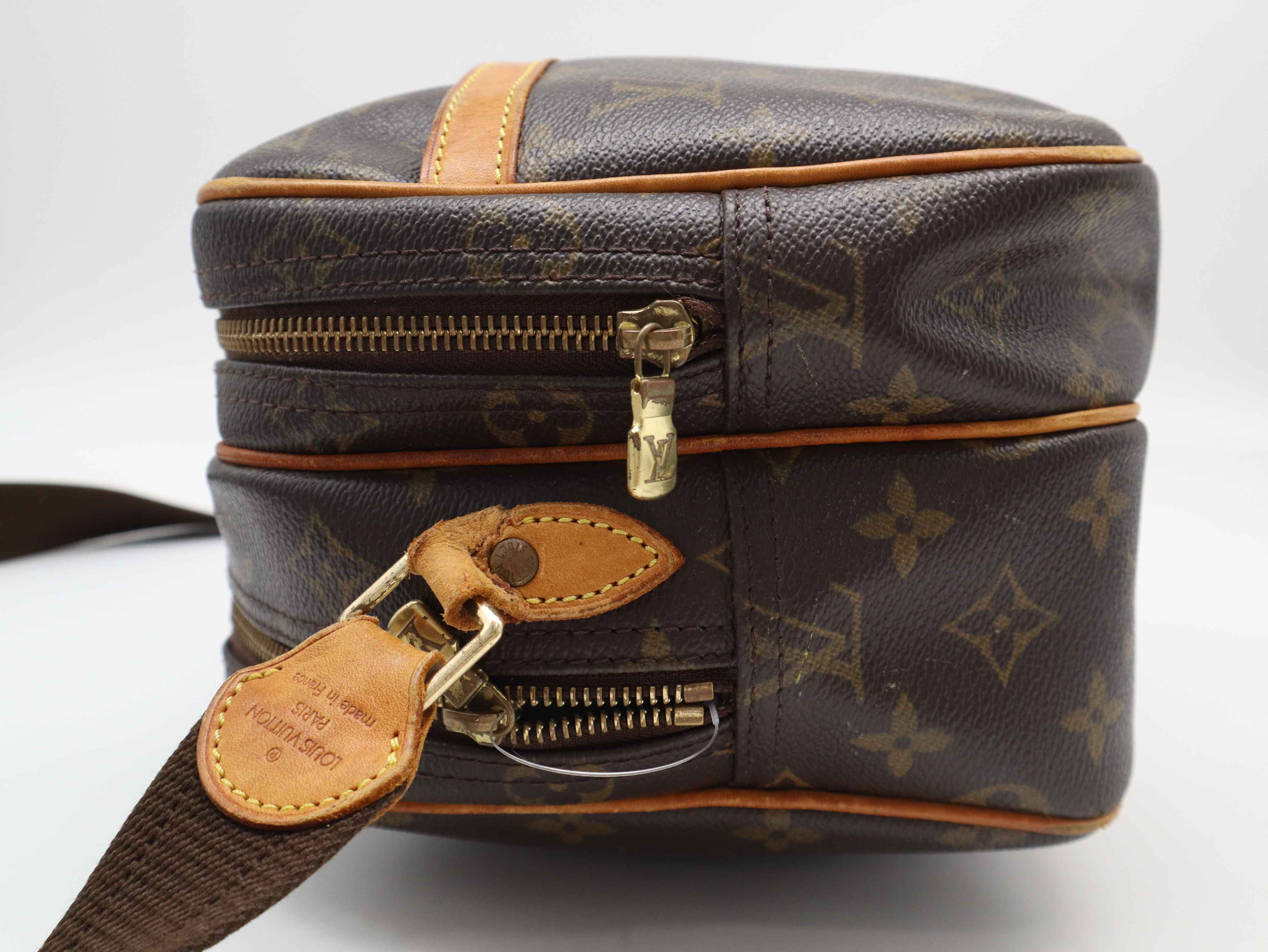 M45254 Monogram Reporter PM Shoulder Bag — view 3