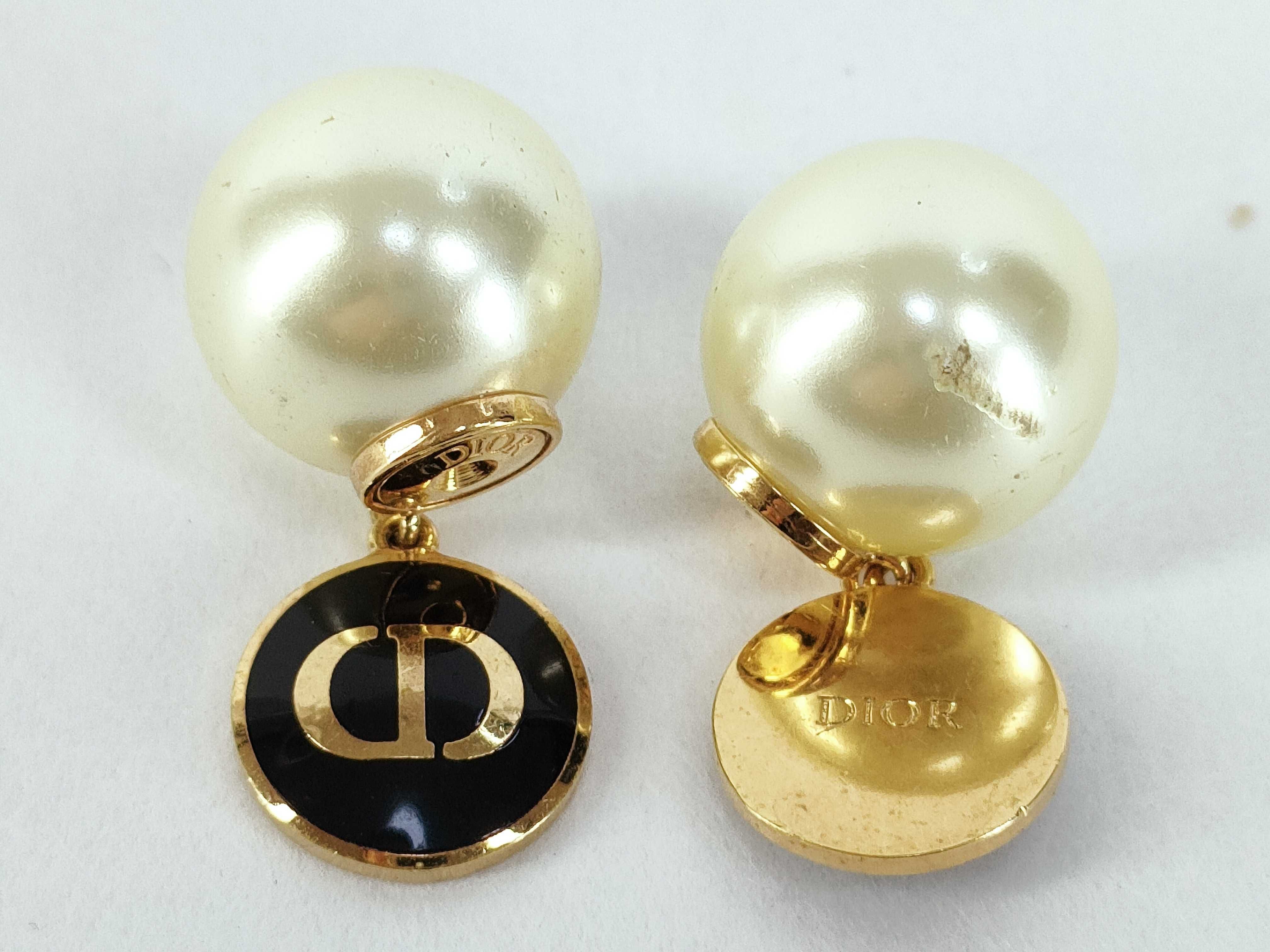 Tribal Resin Pearl Earrings — view 6