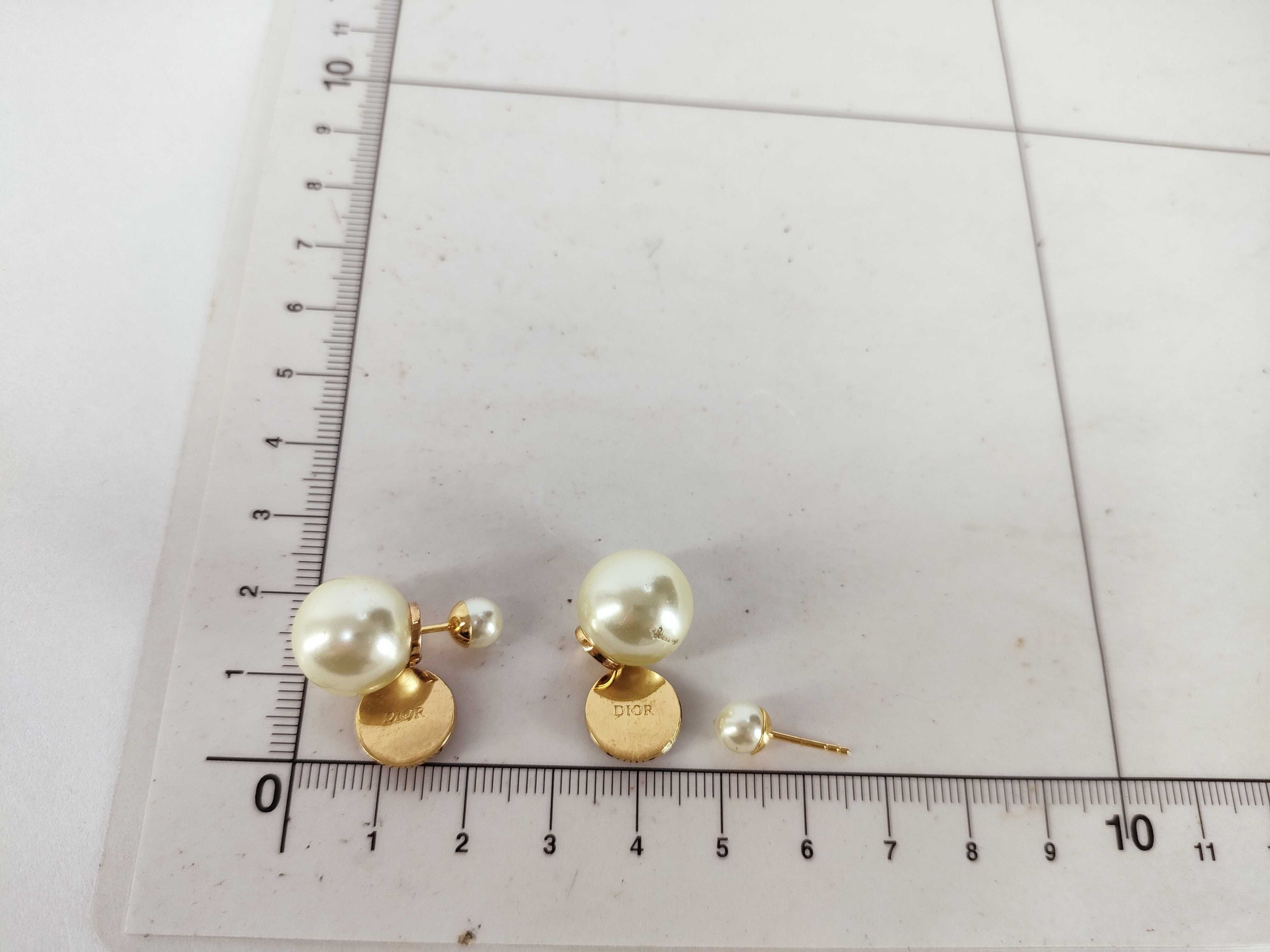 Tribal Resin Pearl Earrings — view 10