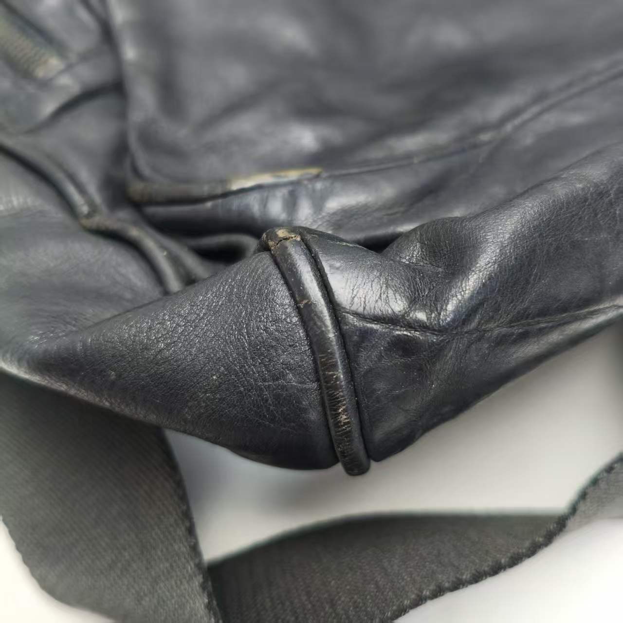 【*Shipped from: China*】BOTTEGA VENETA Leather Shoulder Bag — view 3