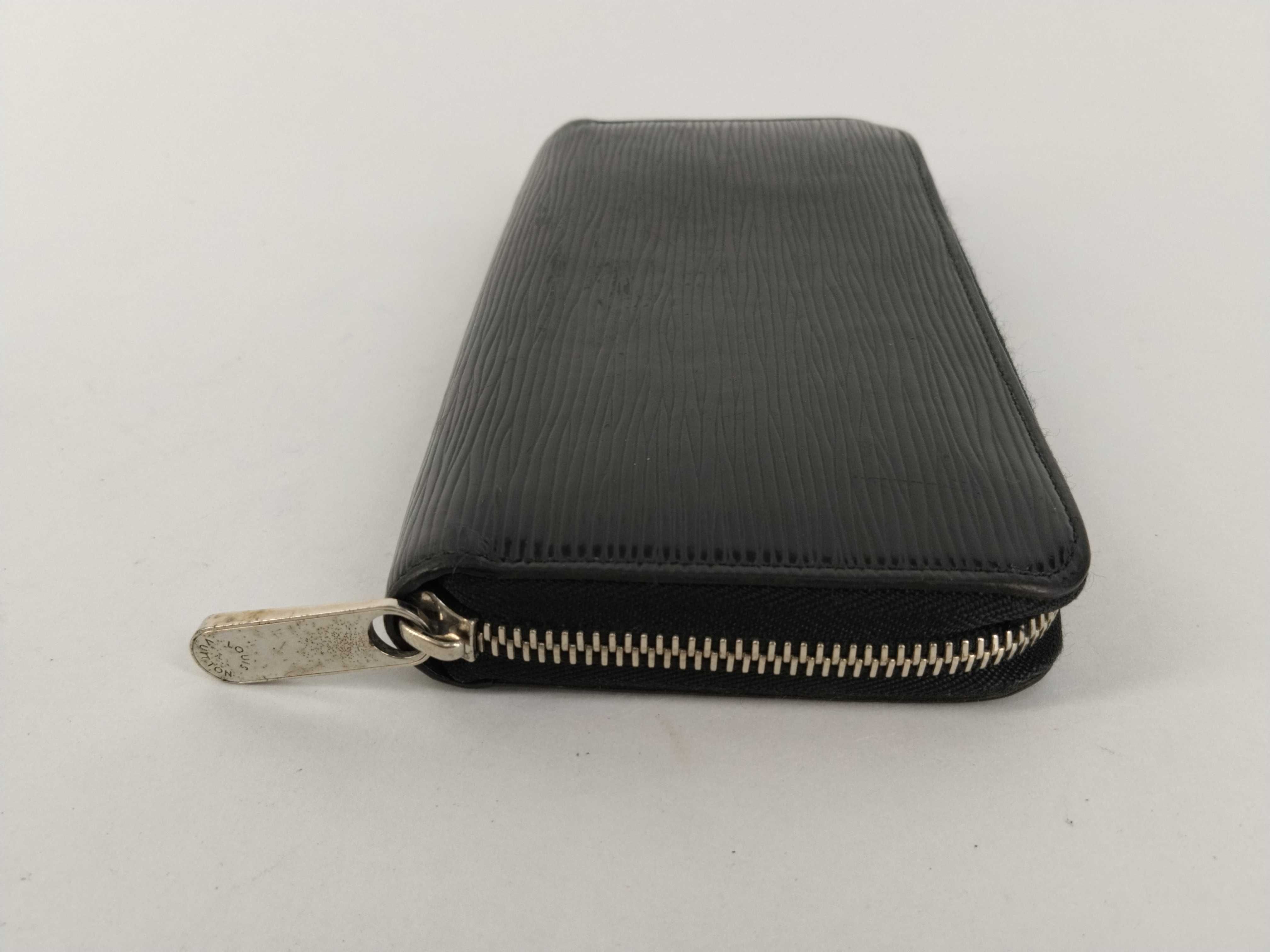 Epi Louis Vuitton Zippy Wallet Epi Wallet — view 7