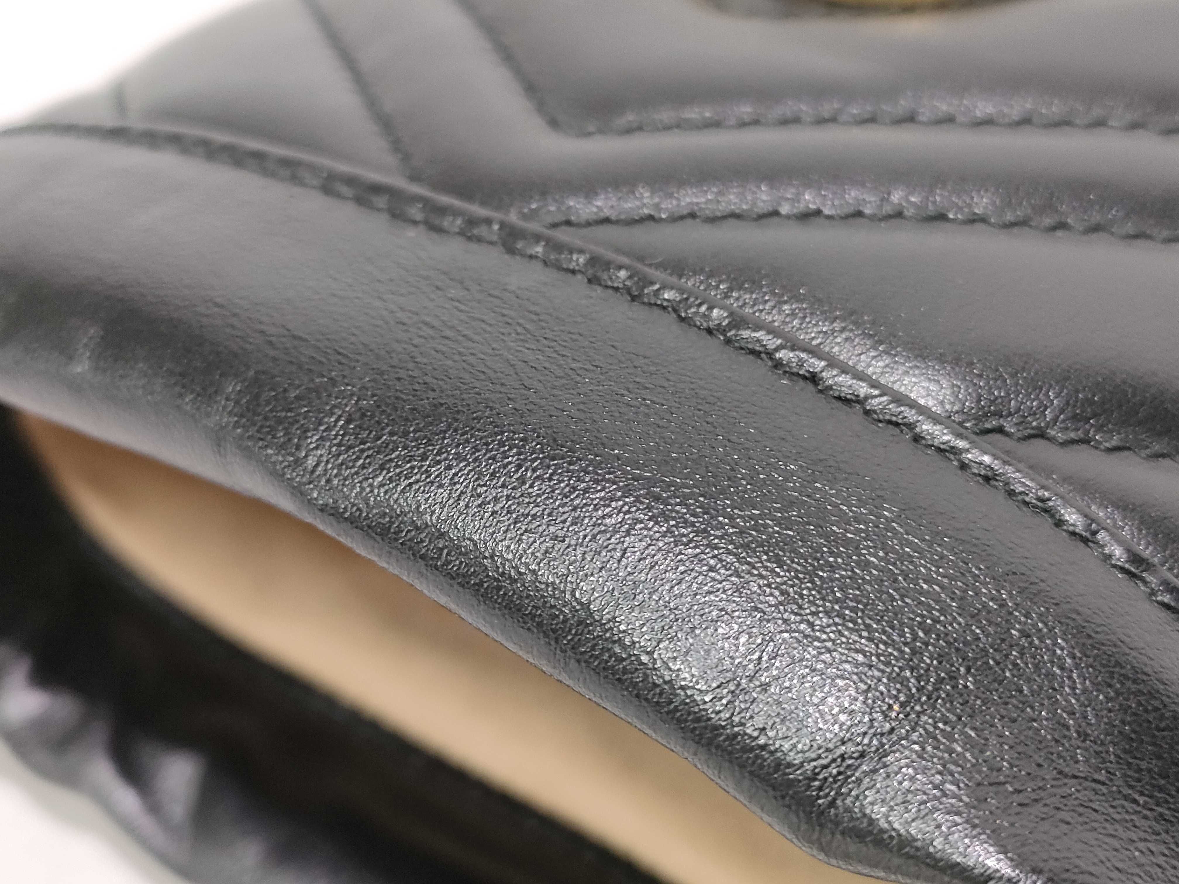 GG Marmont Quilted Chain Bag Shoulder Bag — view 13