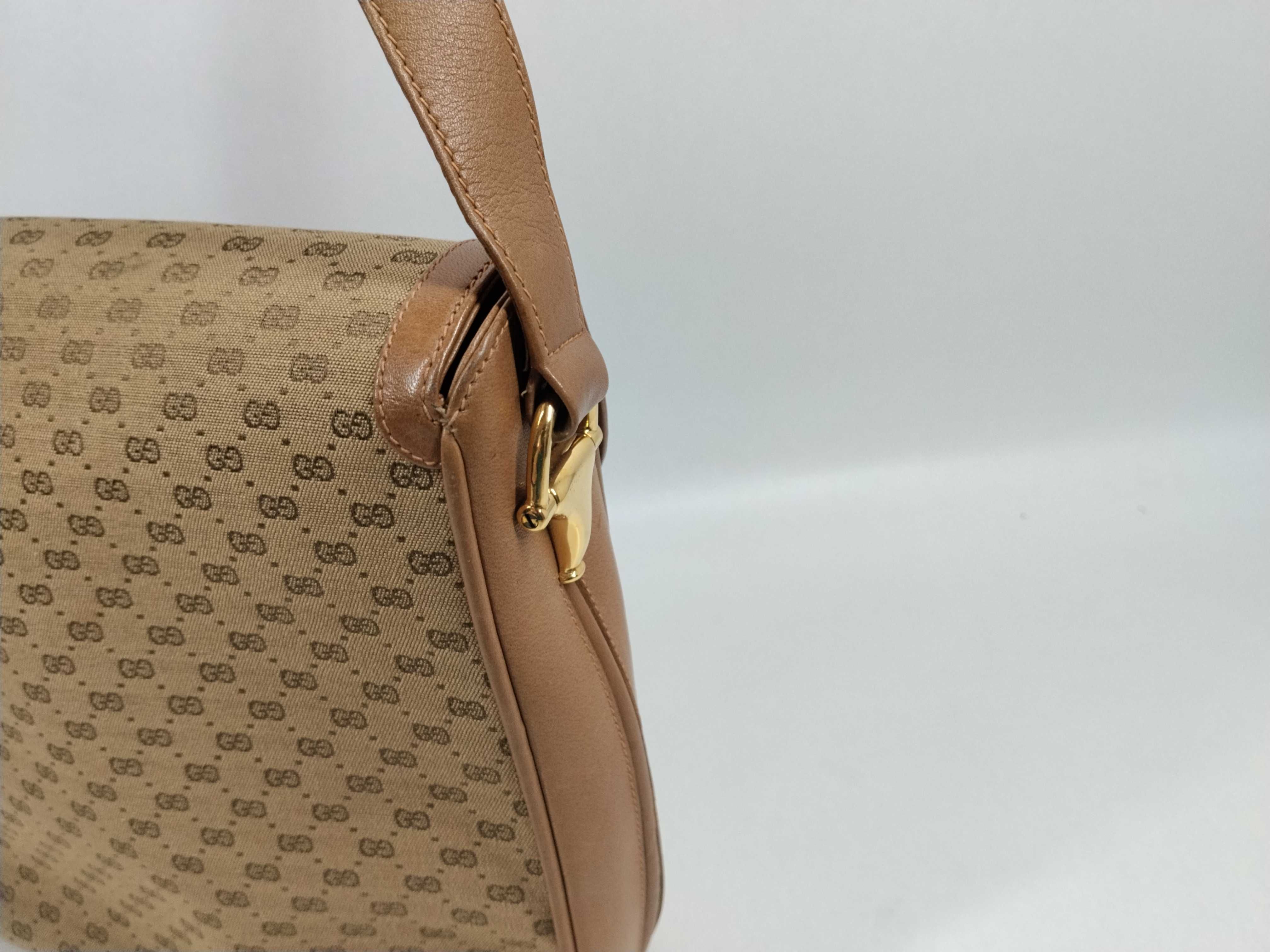 GG Canvas Horsebit Shoulder Bag — view 3